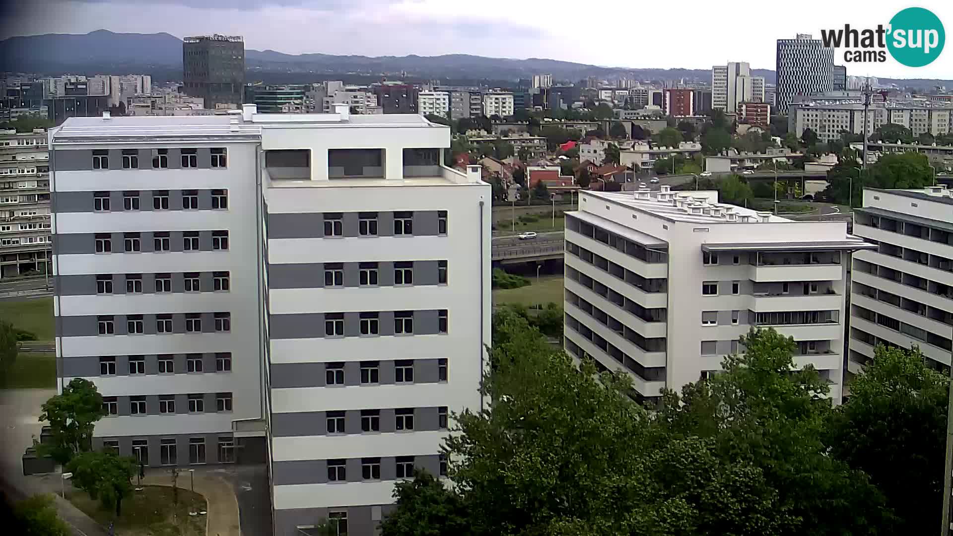 Live Interchange of Slavonska Avenue and Marin Držić Avenue in Zagreb webcam