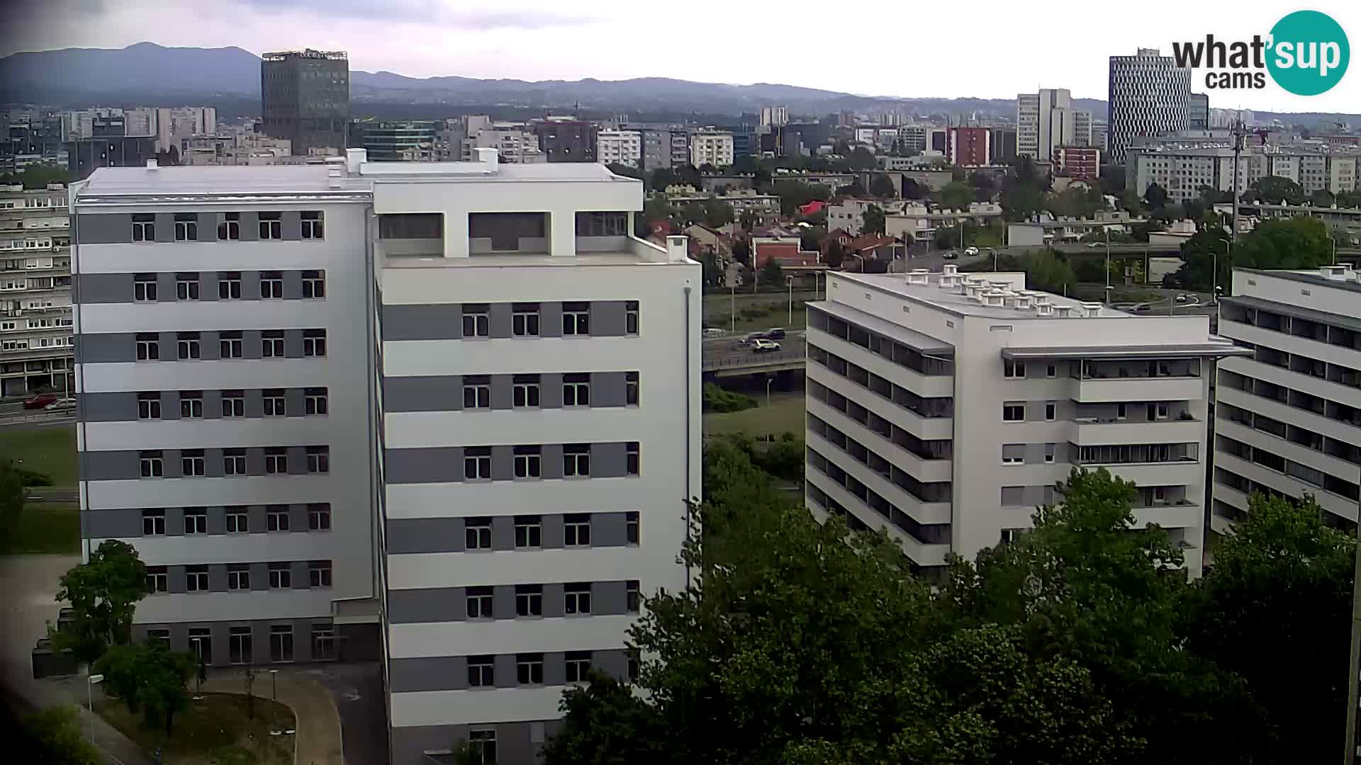 Live Interchange of Slavonska Avenue and Marin Držić Avenue in Zagreb webcam
