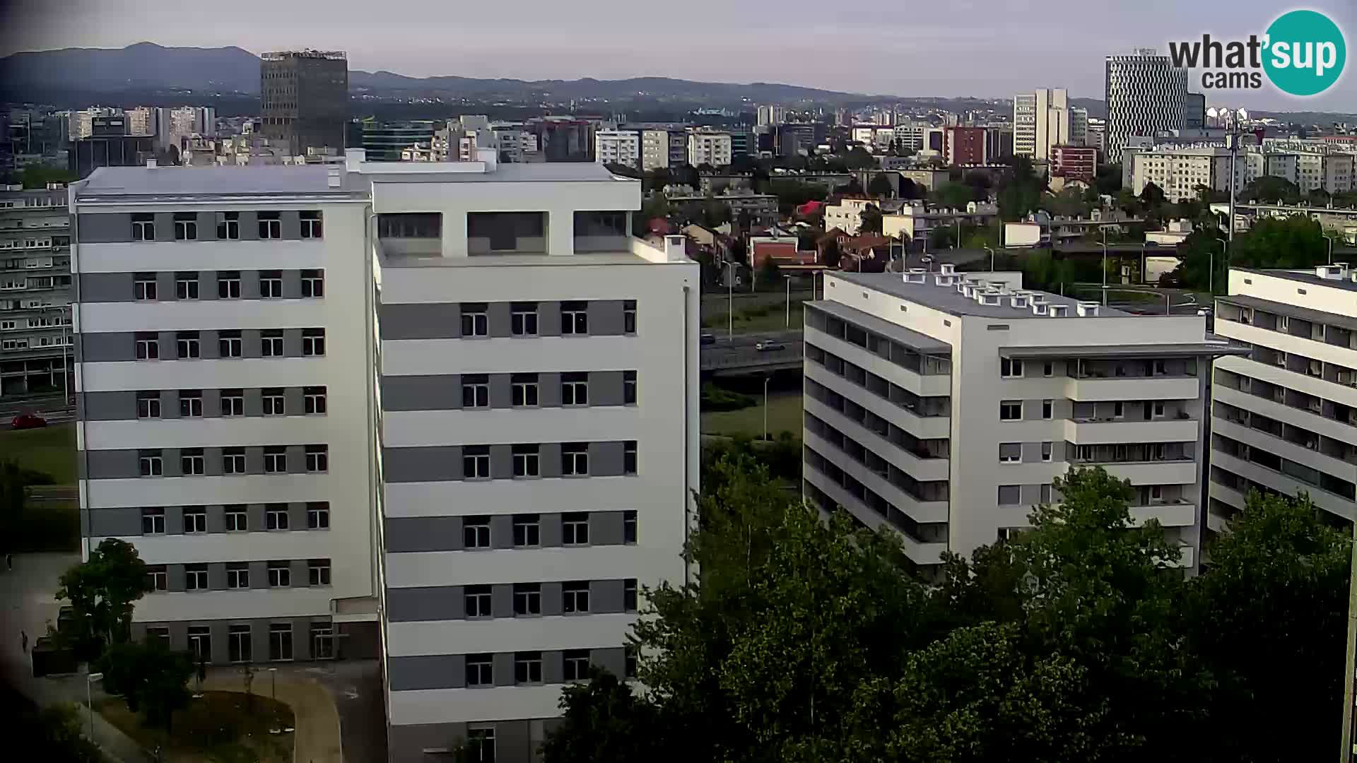 Live Interchange of Slavonska Avenue and Marin Držić Avenue in Zagreb webcam