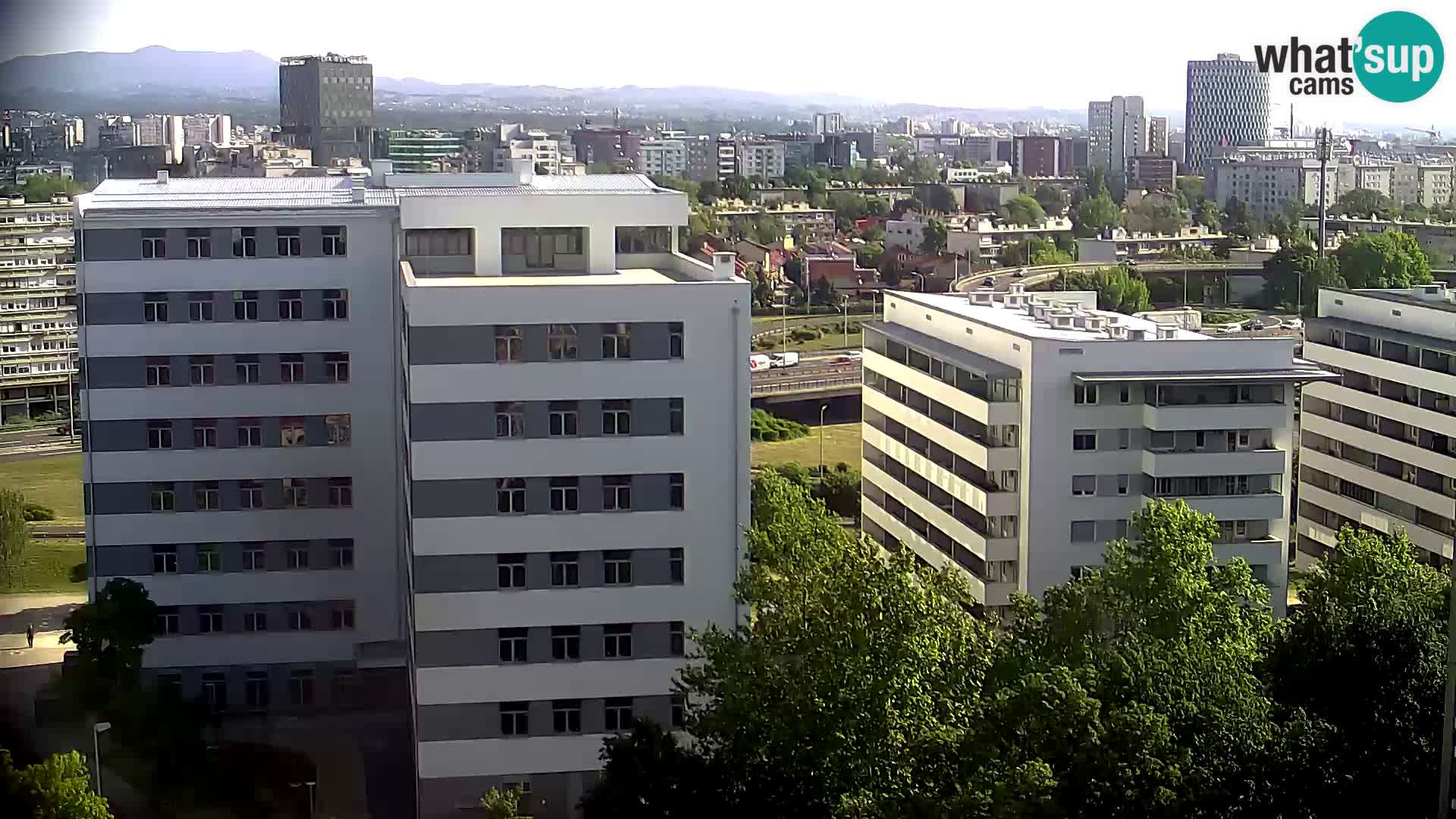 Rotatoria e incrocio viale Slavonska e Marin Držić  – webcam di Zagabria