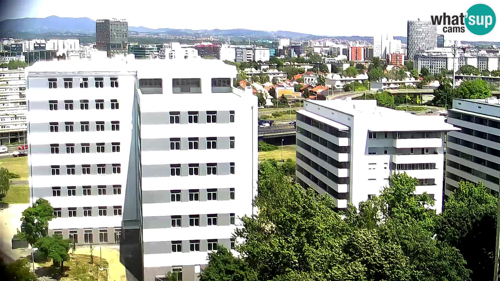 Rotatoria e incrocio viale Slavonska e Marin Držić  – webcam di Zagabria