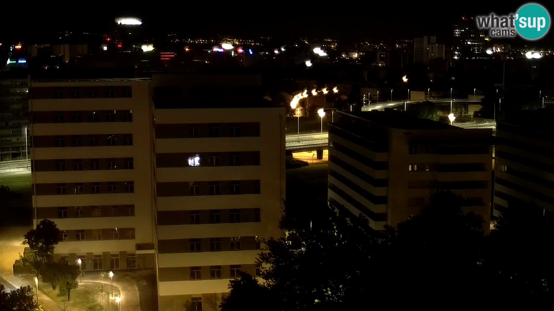 Krožišče Slavonske in Marin Držićeve ulice v Zagrebu v živo