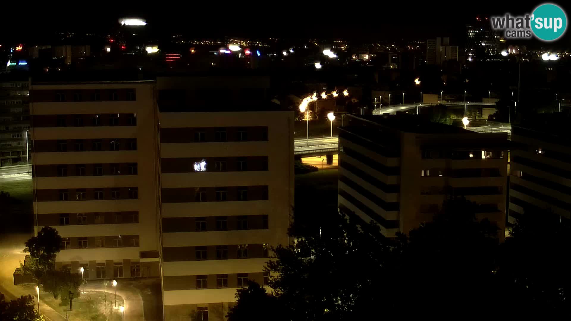 Krožišče Slavonske in Marin Držićeve ulice v Zagrebu v živo