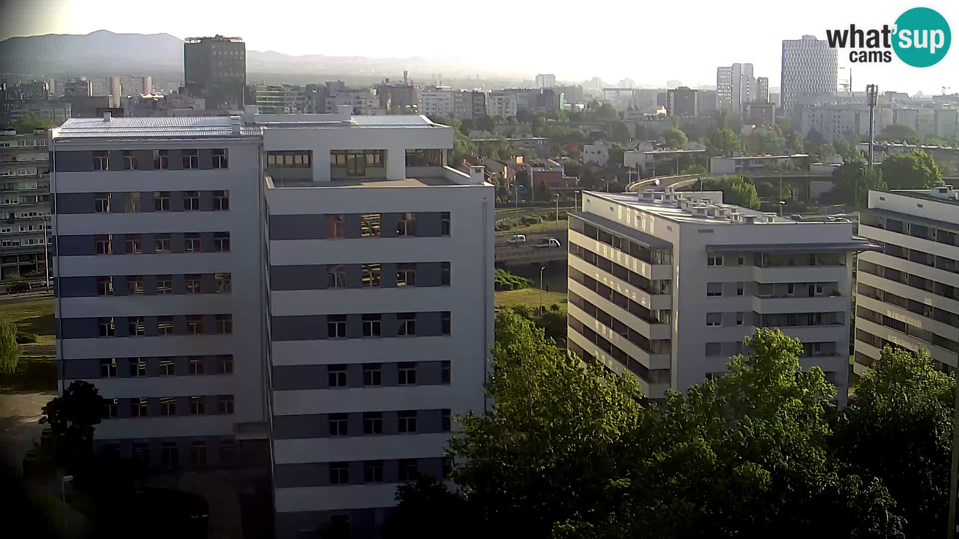 Krožišče Slavonske in Marin Držićeve ulice v Zagrebu v živo