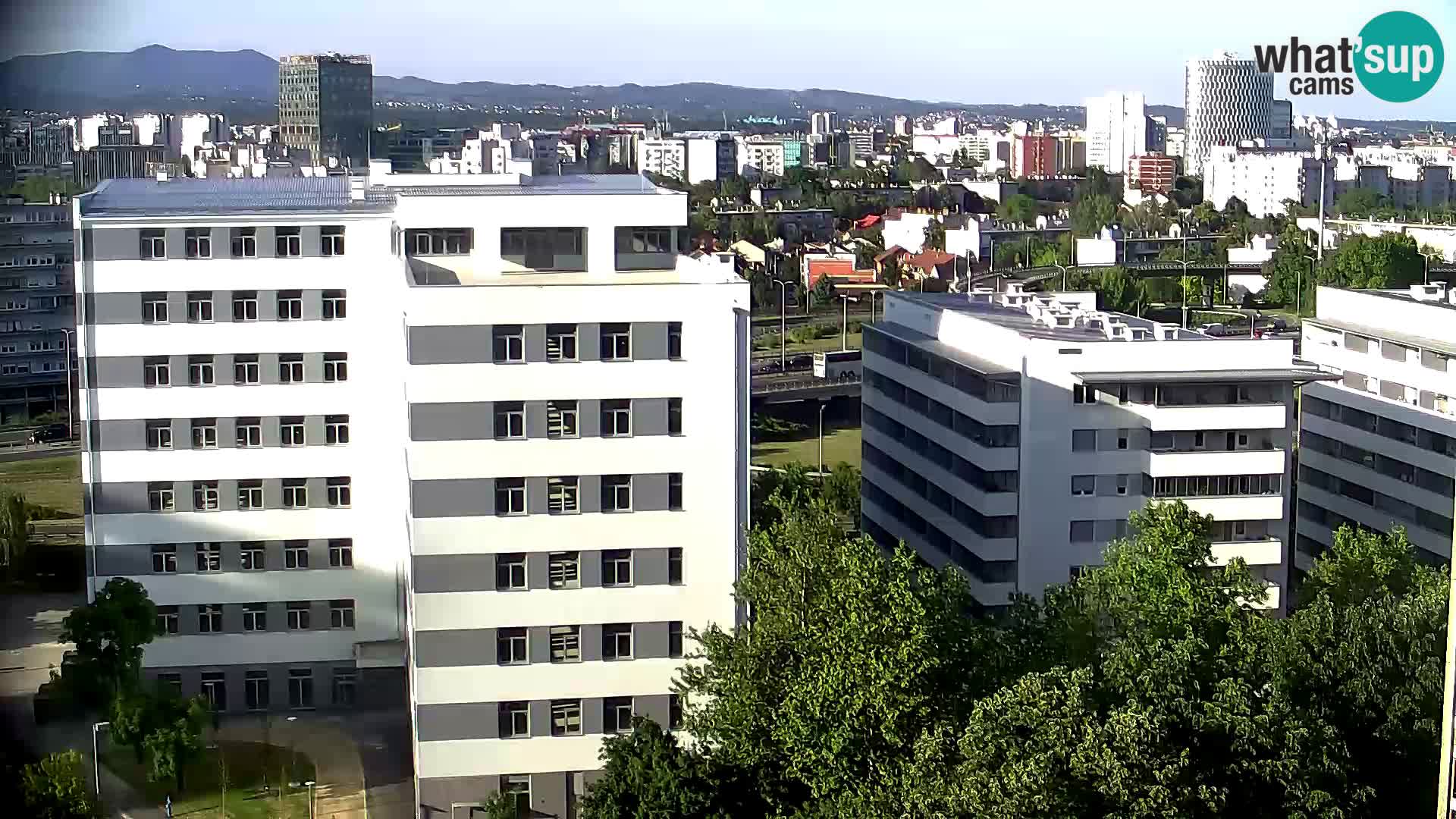 Rotatoria e incrocio viale Slavonska e Marin Držić  – webcam di Zagabria