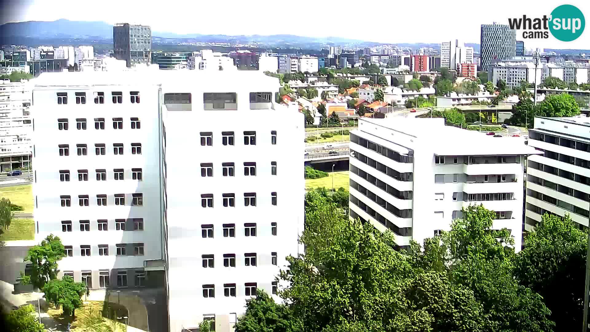 Rotatoria e incrocio viale Slavonska e Marin Držić  – webcam di Zagabria