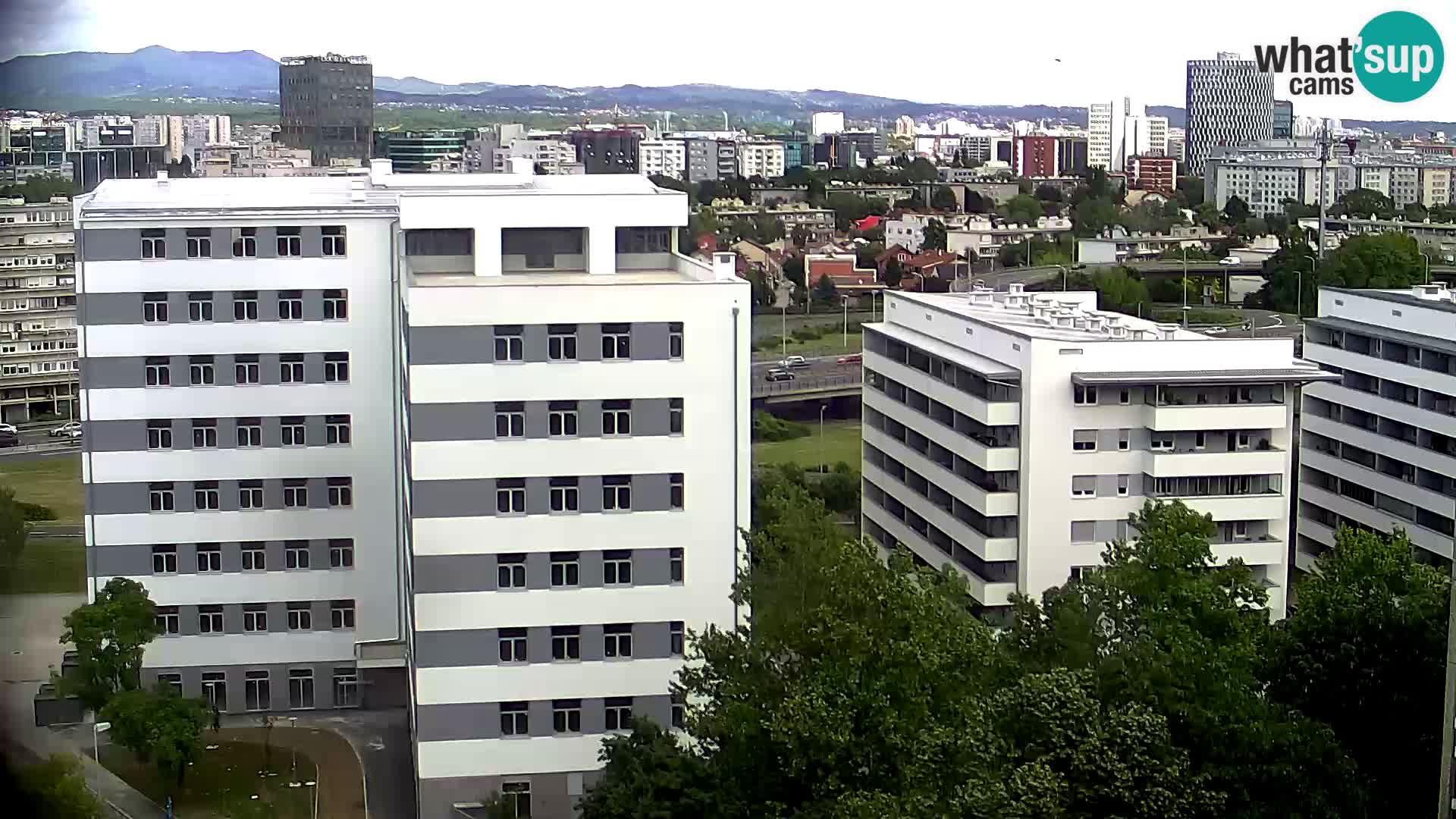 Krožišče Slavonske in Marin Držićeve ulice v Zagrebu v živo