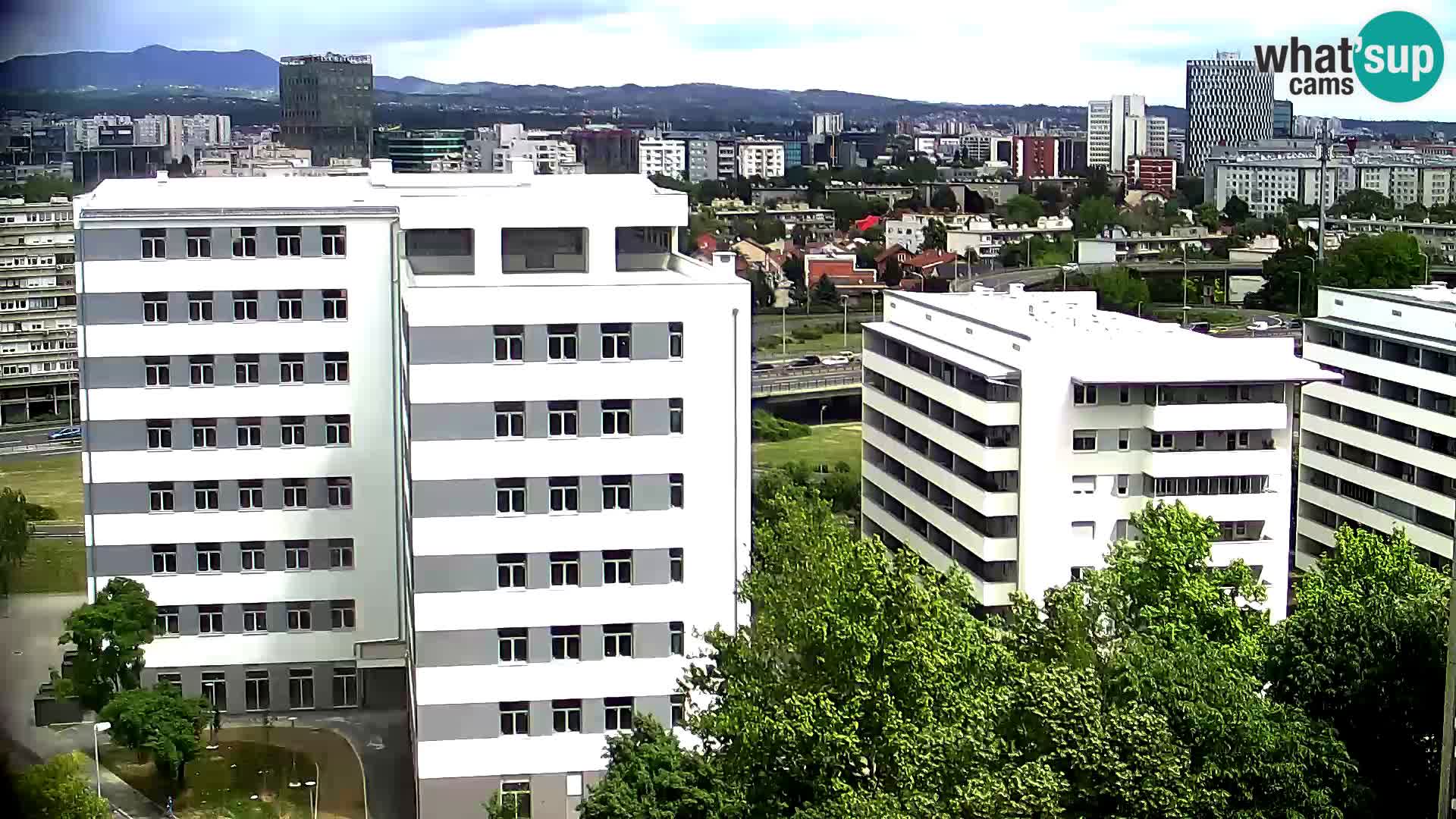 Rotatoria e incrocio viale Slavonska e Marin Držić  – webcam di Zagabria