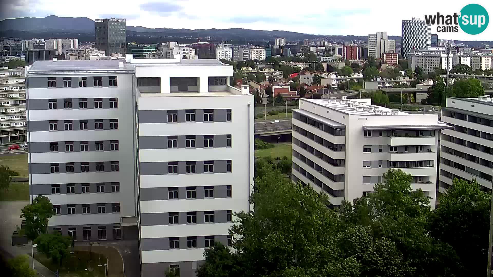 Krožišče Slavonske in Marin Držićeve ulice v Zagrebu v živo