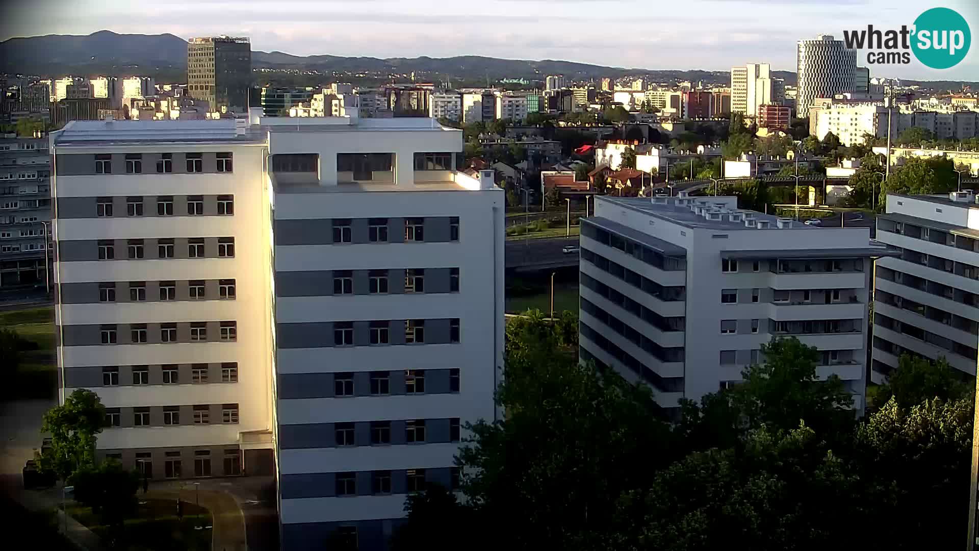 Krožišče Slavonske in Marin Držićeve ulice v Zagrebu v živo