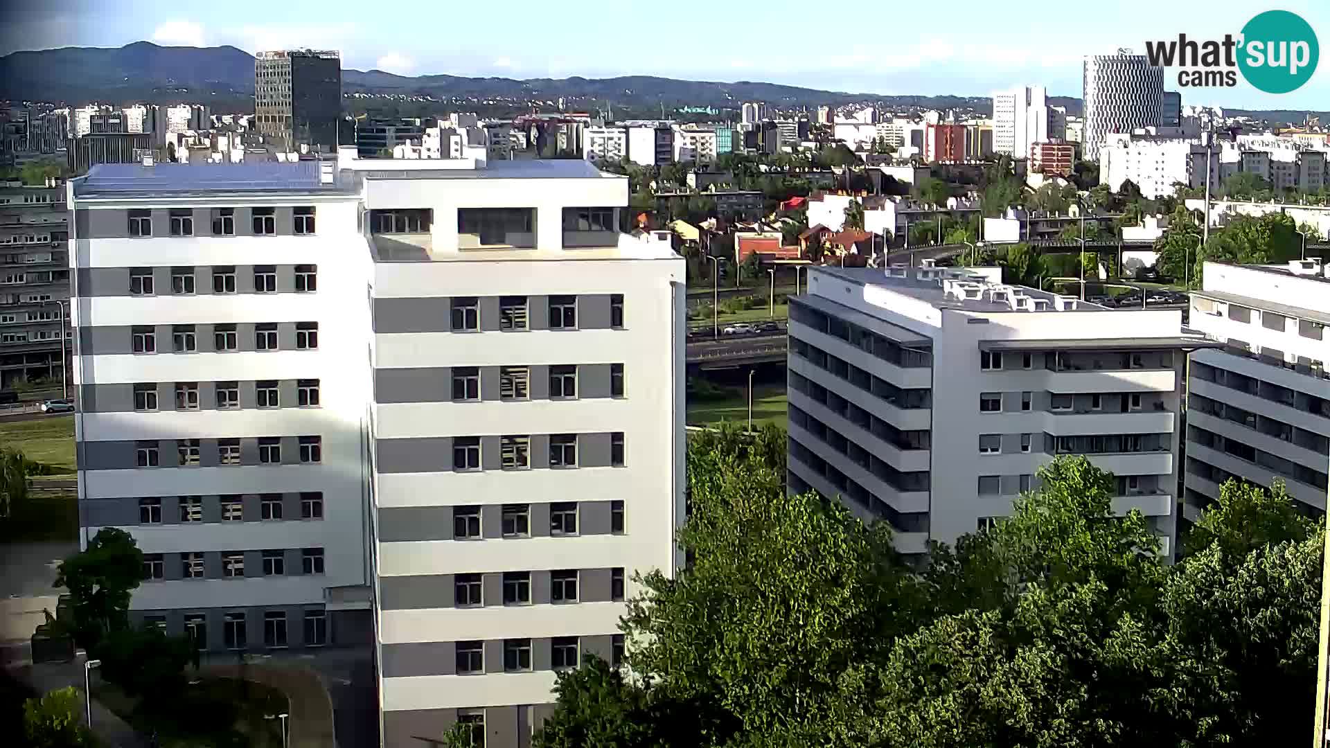 Rotatoria e incrocio viale Slavonska e Marin Držić  – webcam di Zagabria