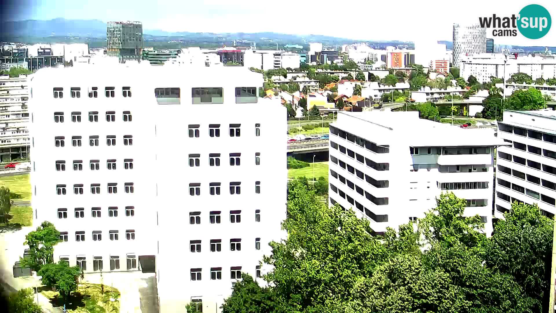Rotatoria e incrocio viale Slavonska e Marin Držić  – webcam di Zagabria