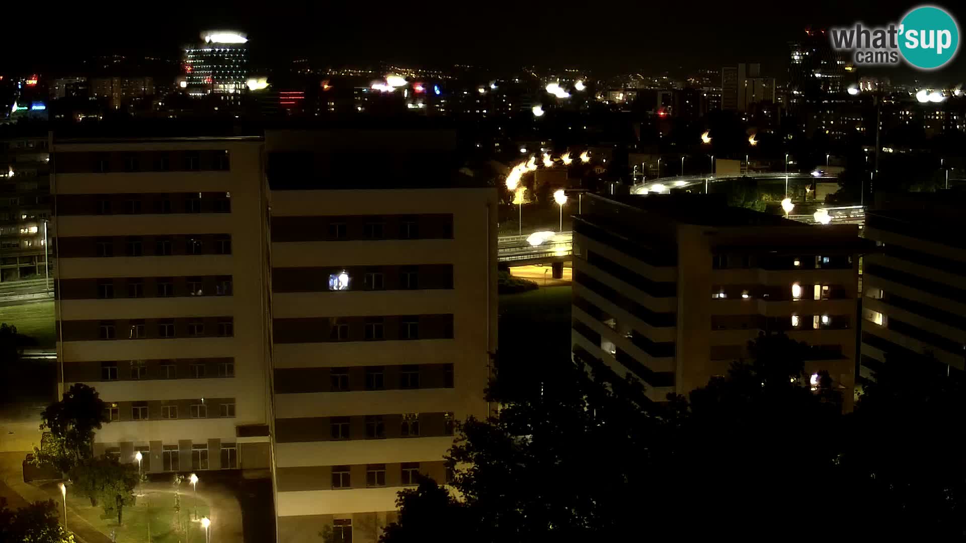 Krožišče Slavonske in Marin Držićeve ulice v Zagrebu v živo