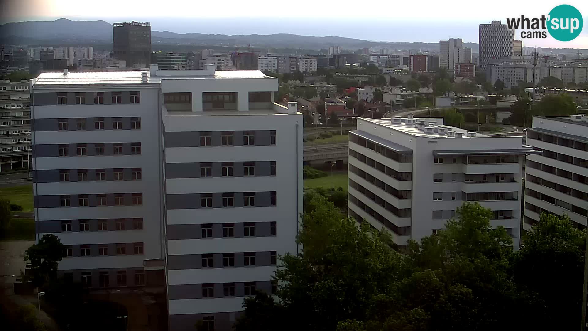 Rotatoria e incrocio viale Slavonska e Marin Držić  – webcam di Zagabria