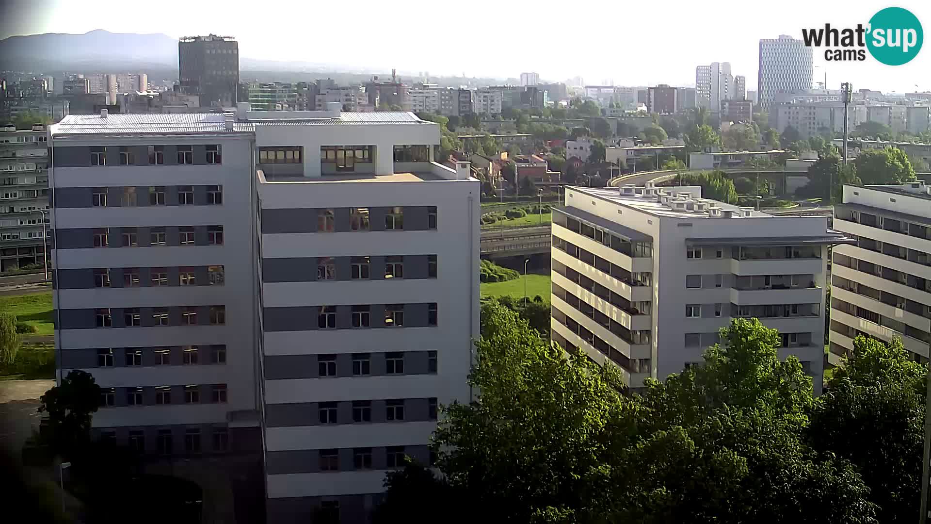 Live Interchange of Slavonska Avenue and Marin Držić Avenue in Zagreb webcam