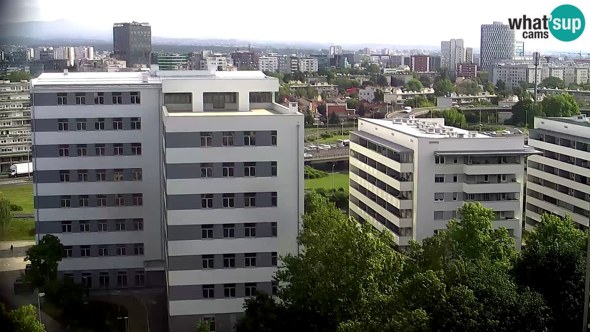 Krožišče Slavonske in Marin Držićeve ulice v Zagrebu v živo