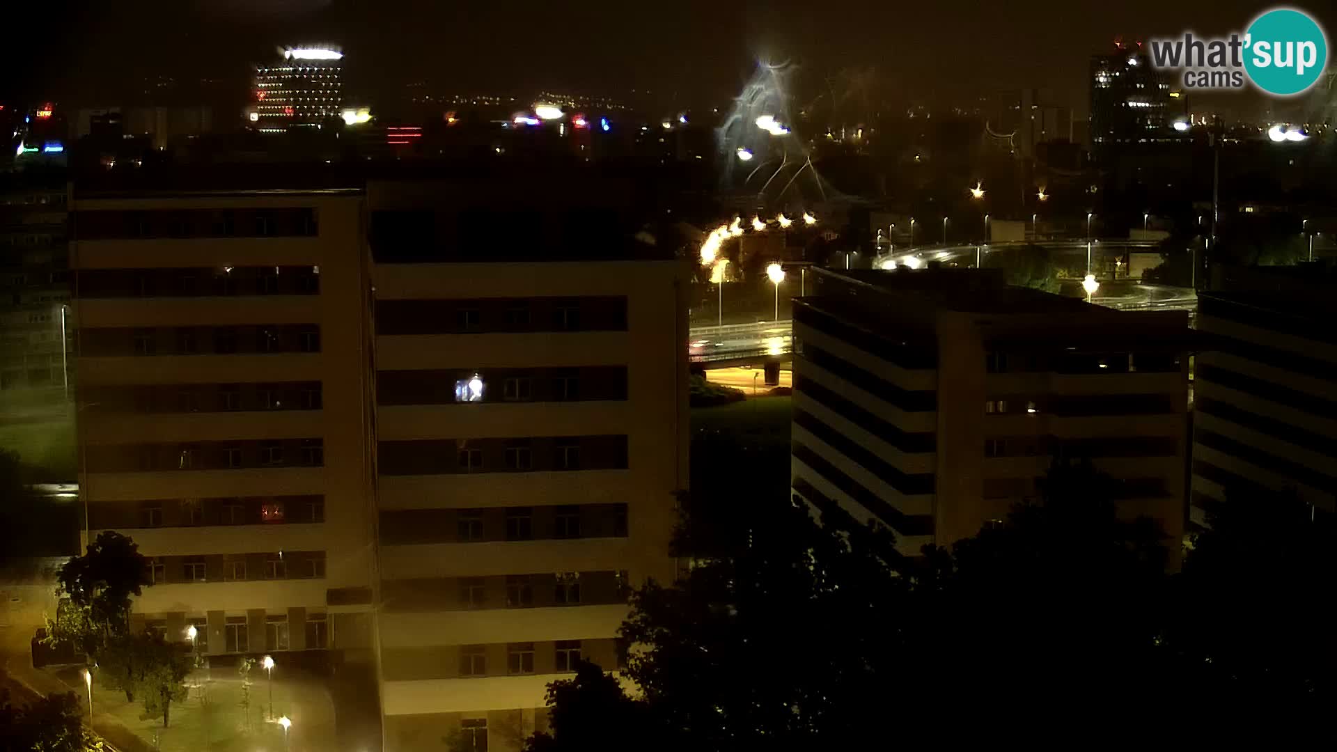 Krožišče Slavonske in Marin Držićeve ulice v Zagrebu v živo
