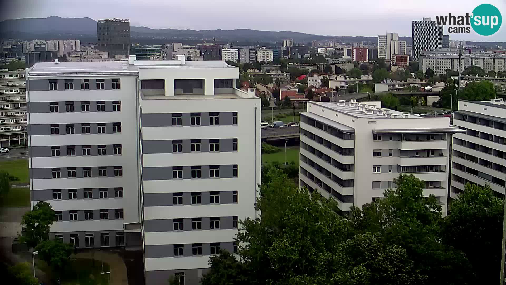 Rotatoria e incrocio viale Slavonska e Marin Držić  – webcam di Zagabria