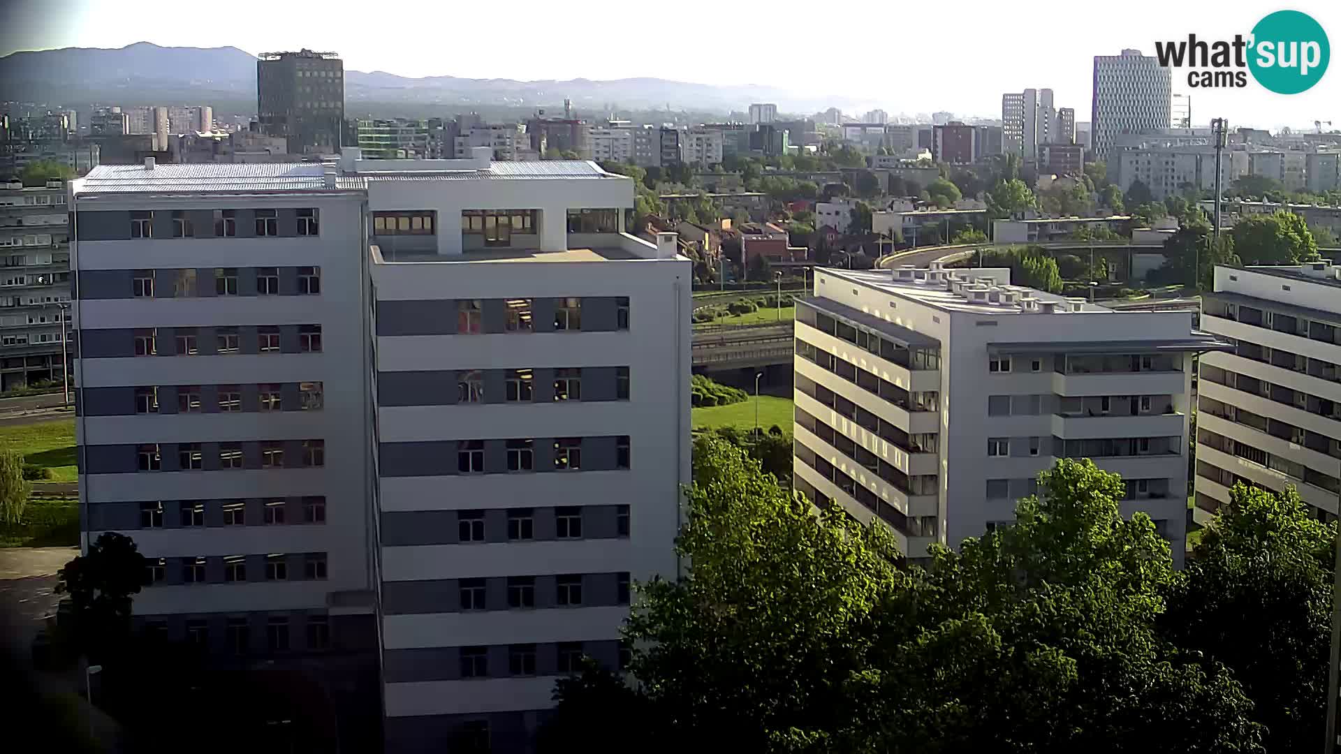 Rotatoria e incrocio viale Slavonska e Marin Držić  – webcam di Zagabria