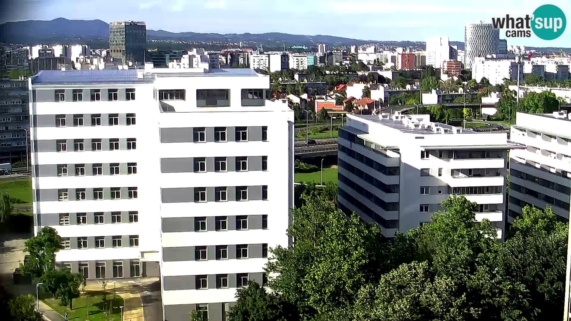 Rotatoria e incrocio viale Slavonska e Marin Držić  – webcam di Zagabria
