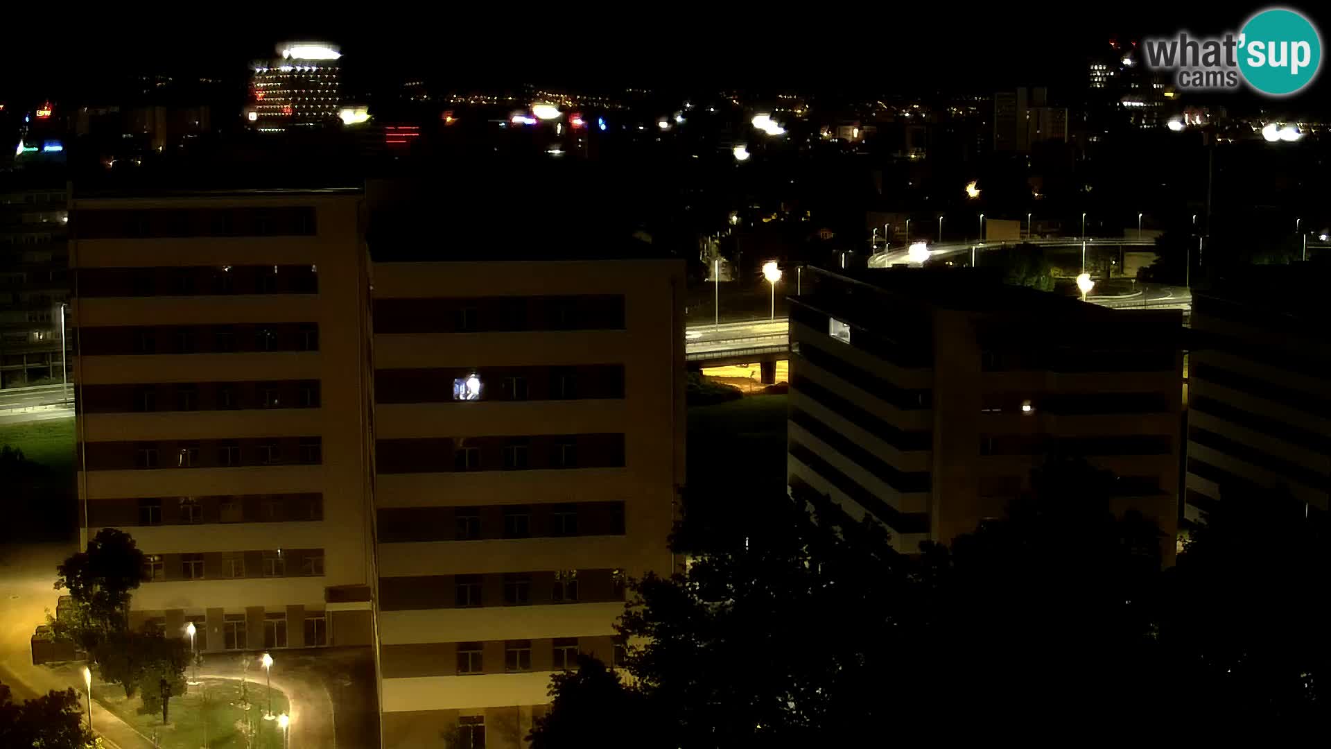 Krožišče Slavonske in Marin Držićeve ulice v Zagrebu v živo