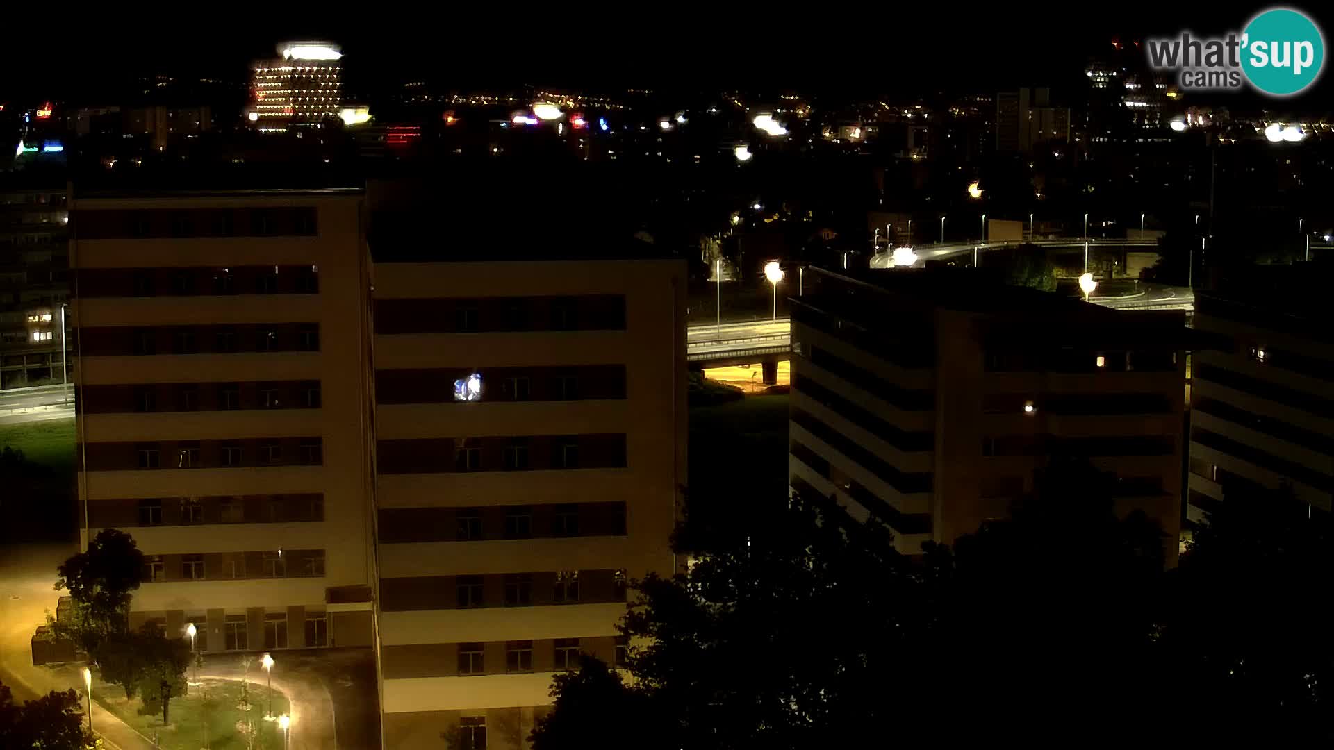 Krožišče Slavonske in Marin Držićeve ulice v Zagrebu v živo