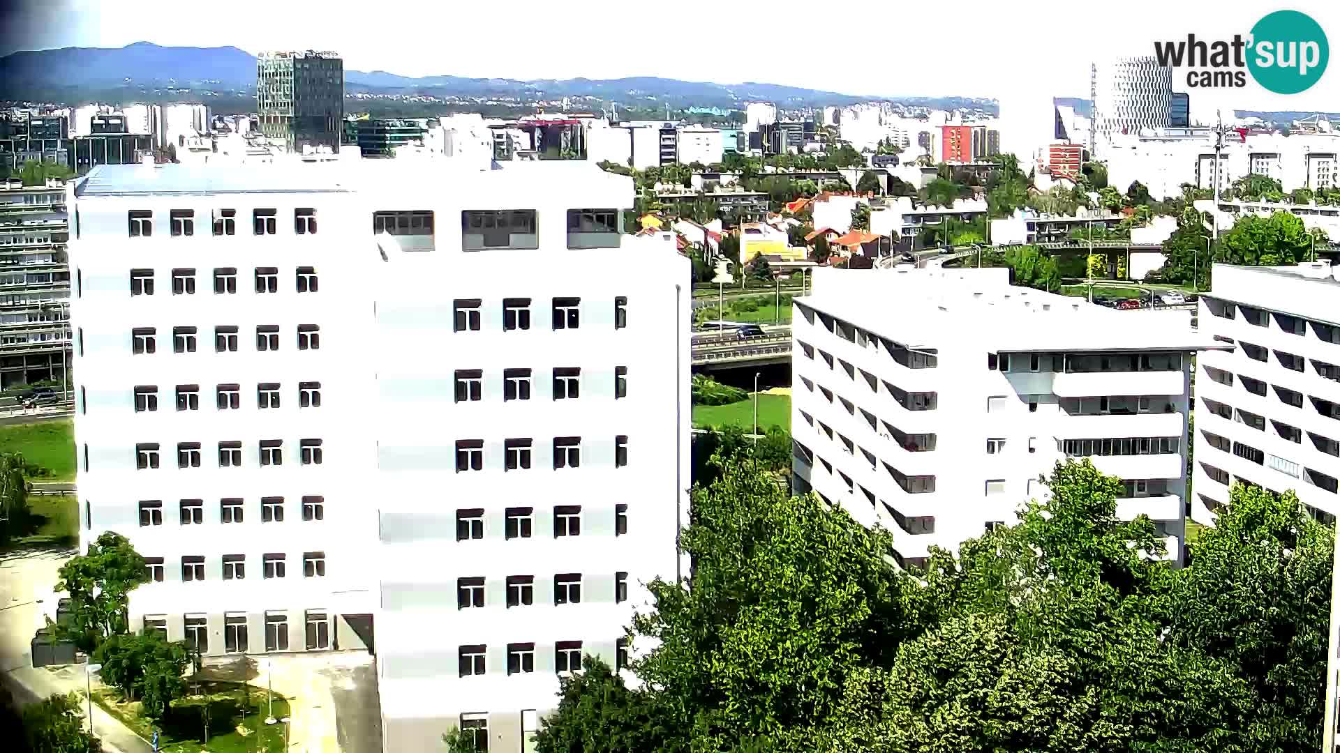 Rotatoria e incrocio viale Slavonska e Marin Držić  – webcam di Zagabria