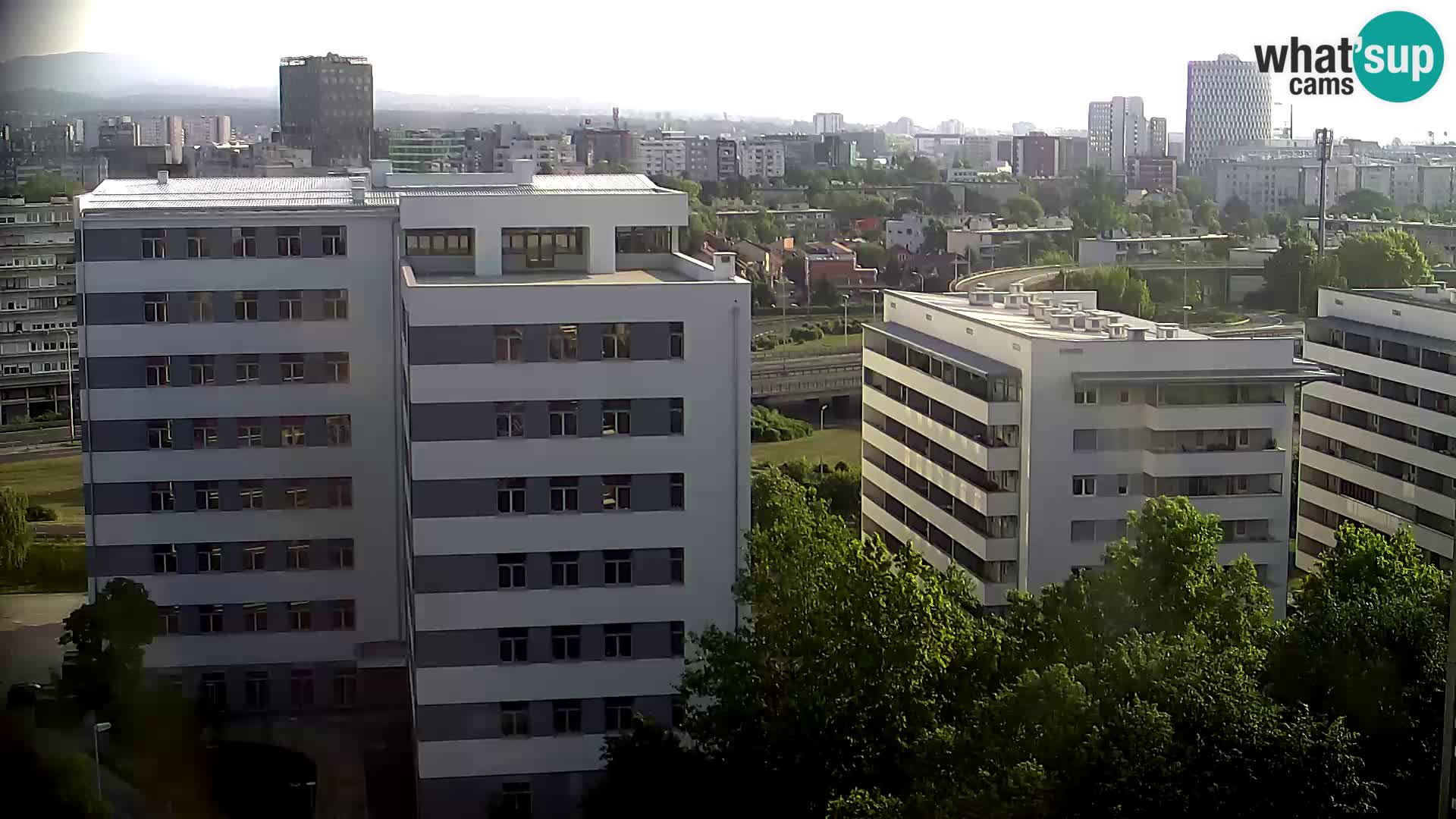 Live Interchange of Slavonska Avenue and Marin Držić Avenue in Zagreb webcam