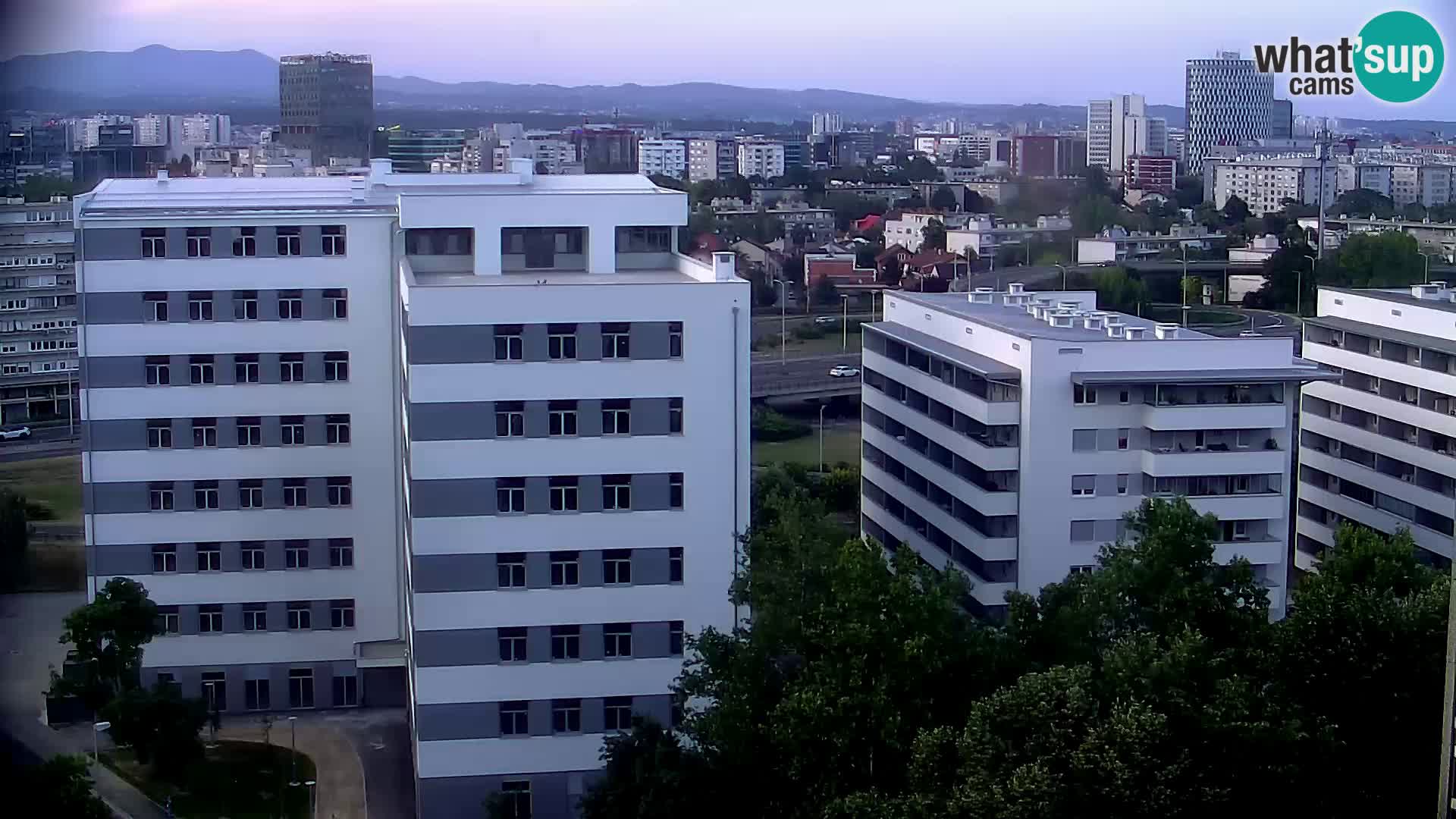 Live Interchange of Slavonska Avenue and Marin Držić Avenue in Zagreb webcam