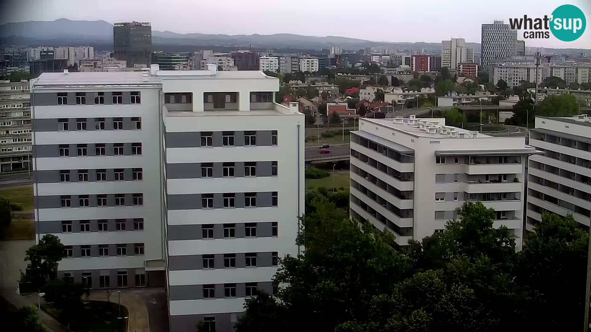 Krožišče Slavonske in Marin Držićeve ulice v Zagrebu v živo