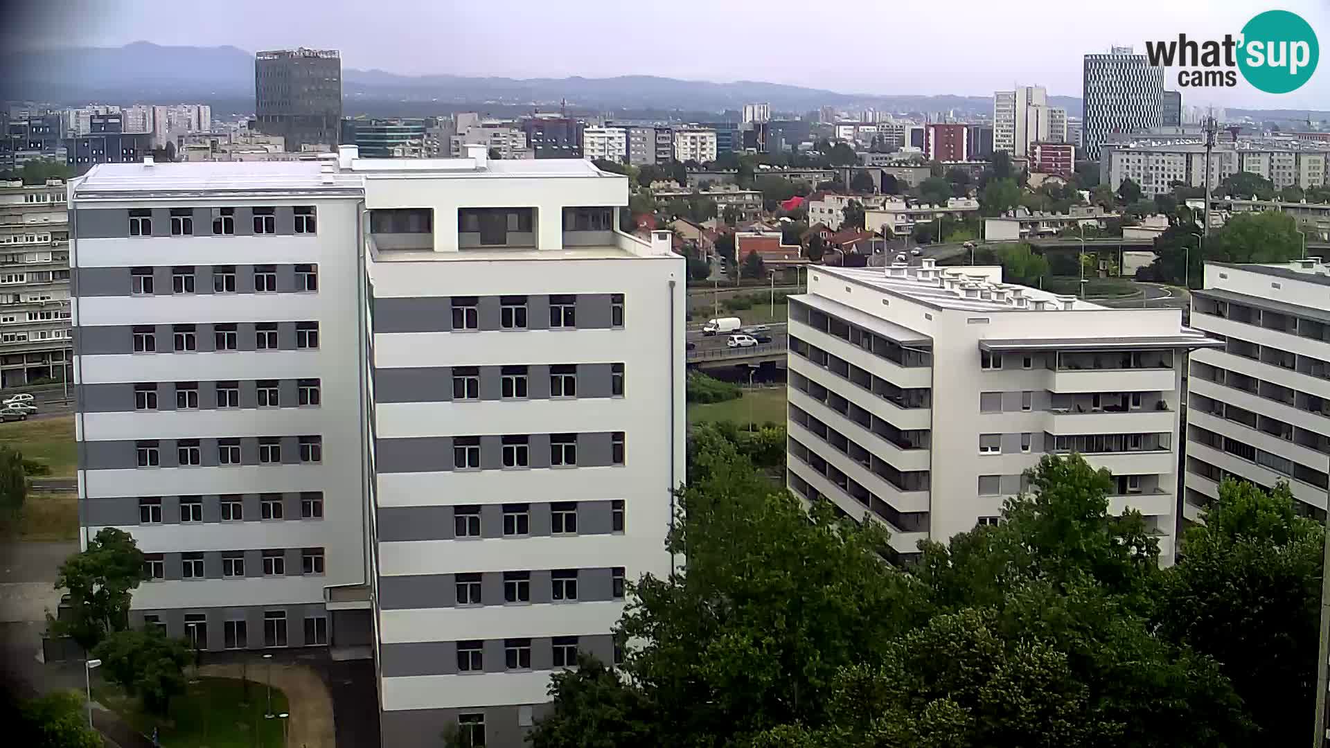 Rotatoria e incrocio viale Slavonska e Marin Držić  – webcam di Zagabria