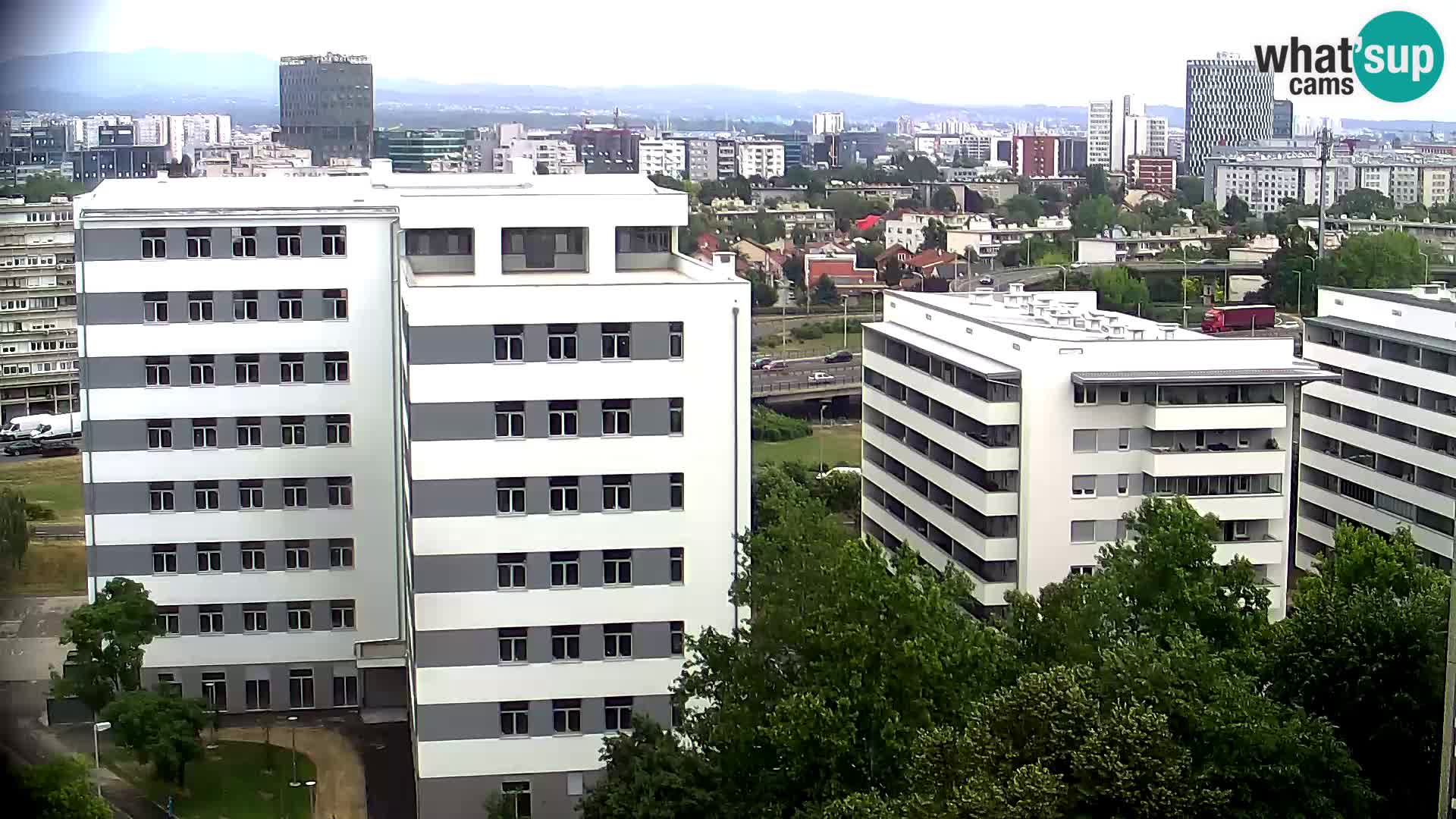 Krožišče Slavonske in Marin Držićeve ulice v Zagrebu v živo