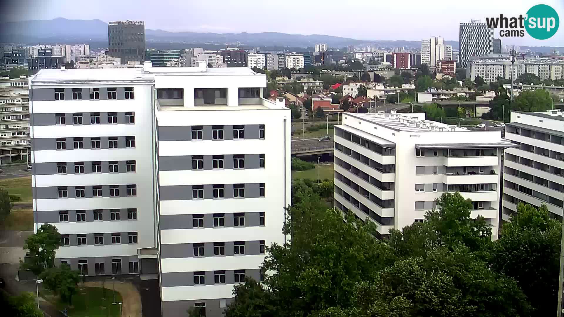 Web kamera Petlja Slavonska – Držićeva  – Zagreb Live