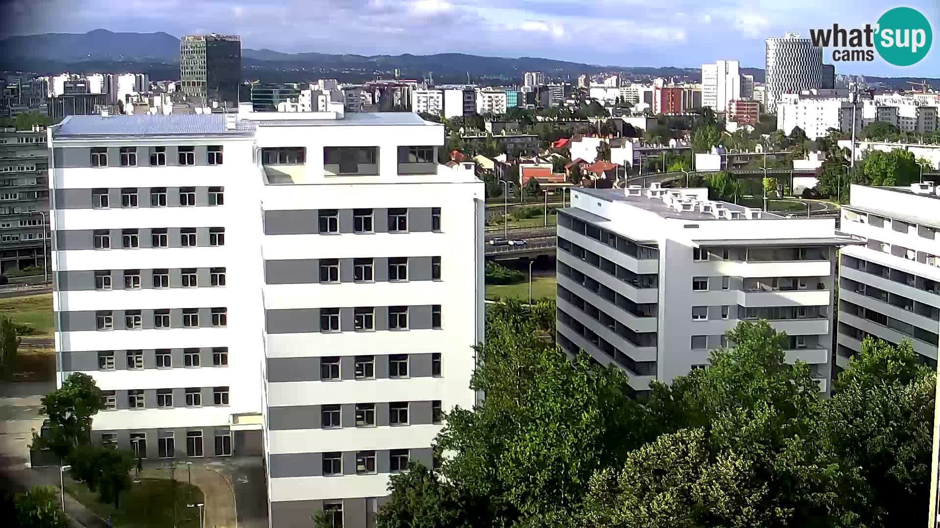 Krožišče Slavonske in Marin Držićeve ulice v Zagrebu v živo