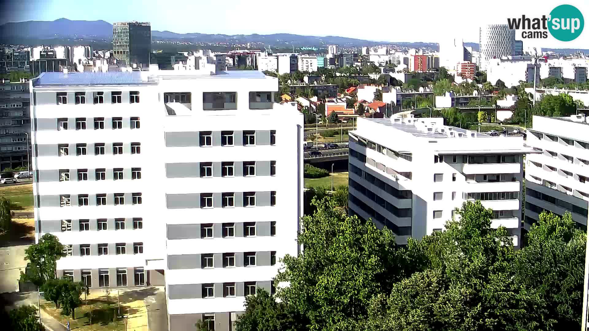 Krožišče Slavonske in Marin Držićeve ulice v Zagrebu v živo