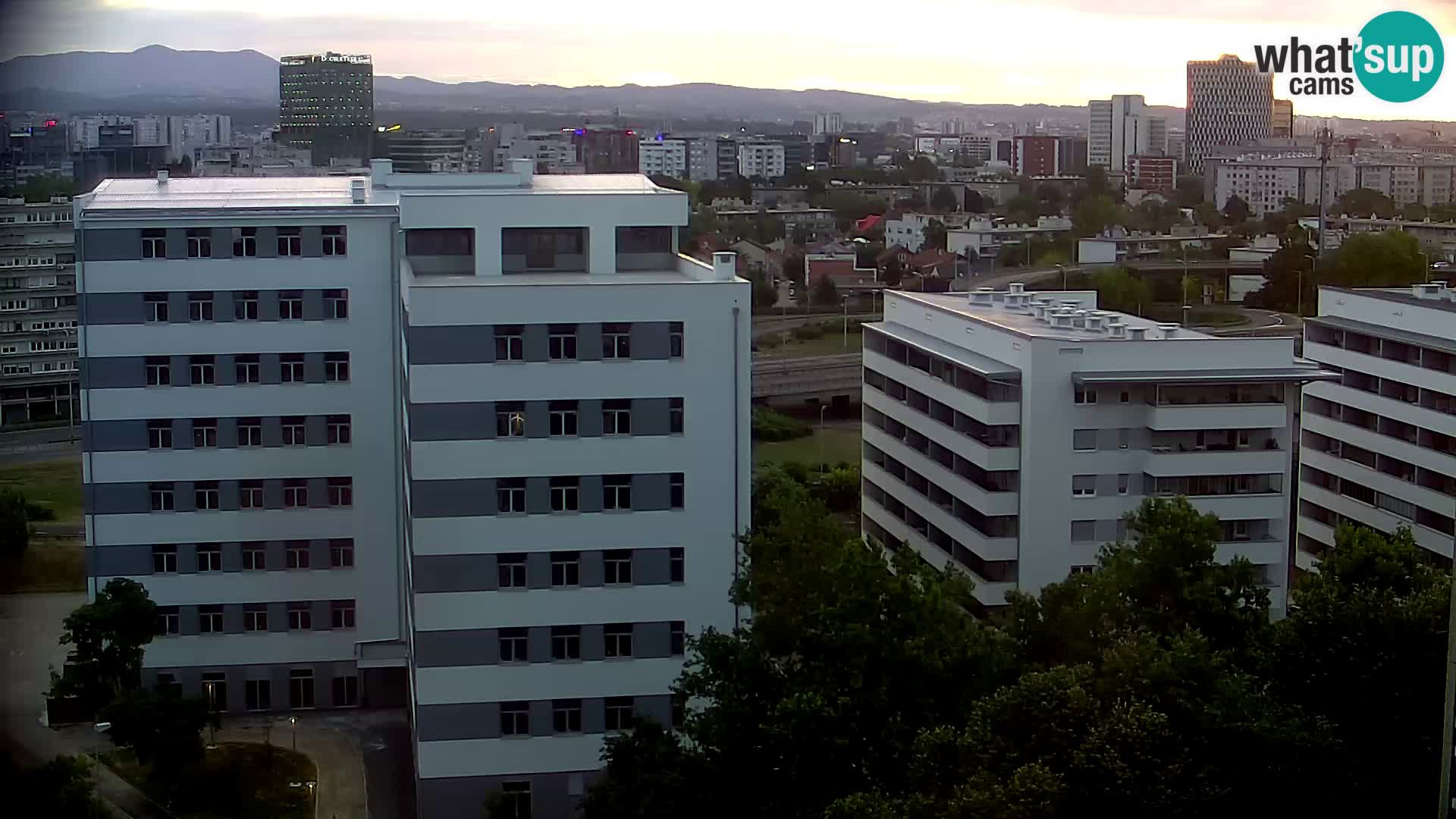 Rotatoria e incrocio viale Slavonska e Marin Držić  – webcam di Zagabria