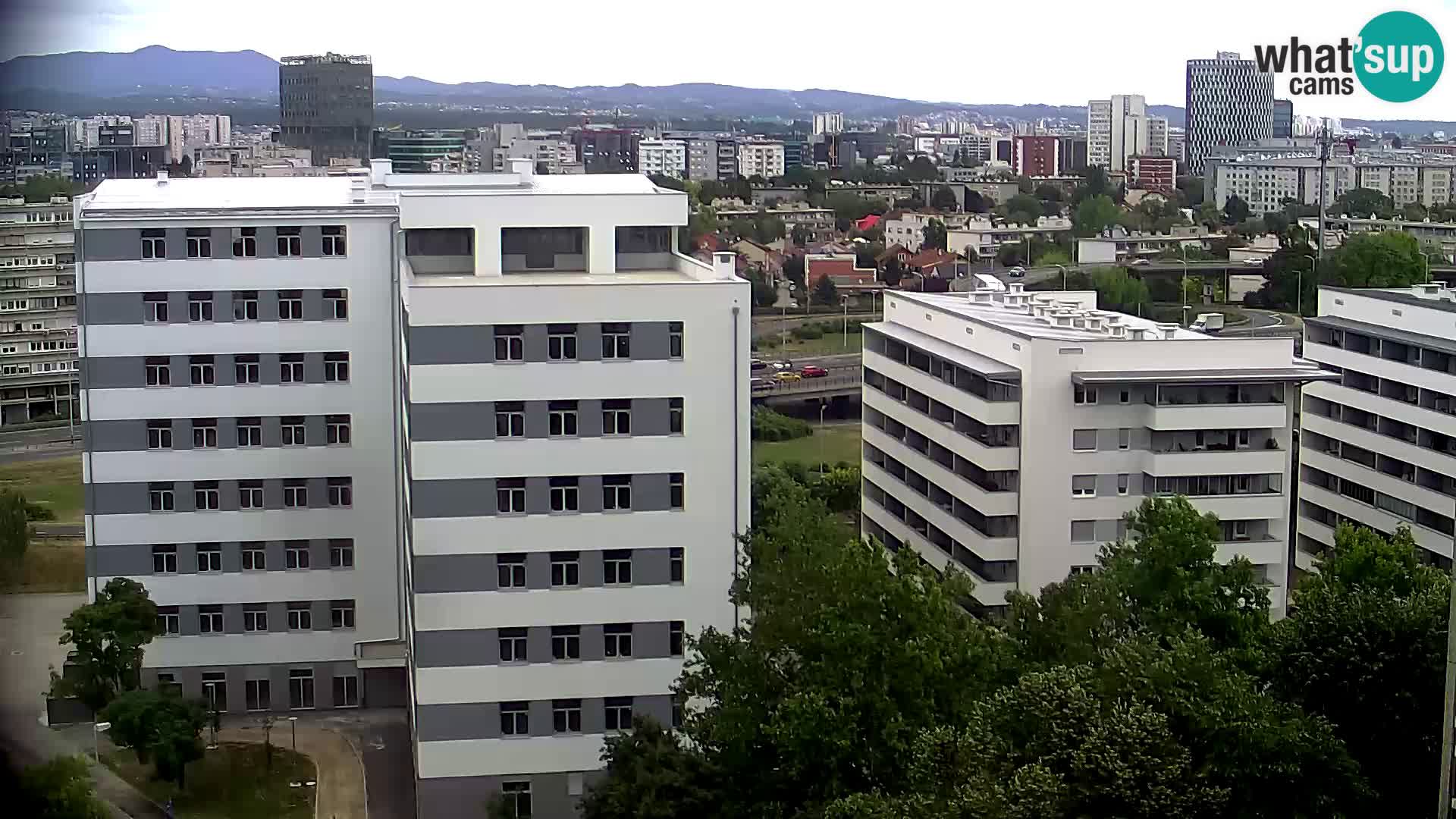 Live Interchange of Slavonska Avenue and Marin Držić Avenue in Zagreb webcam