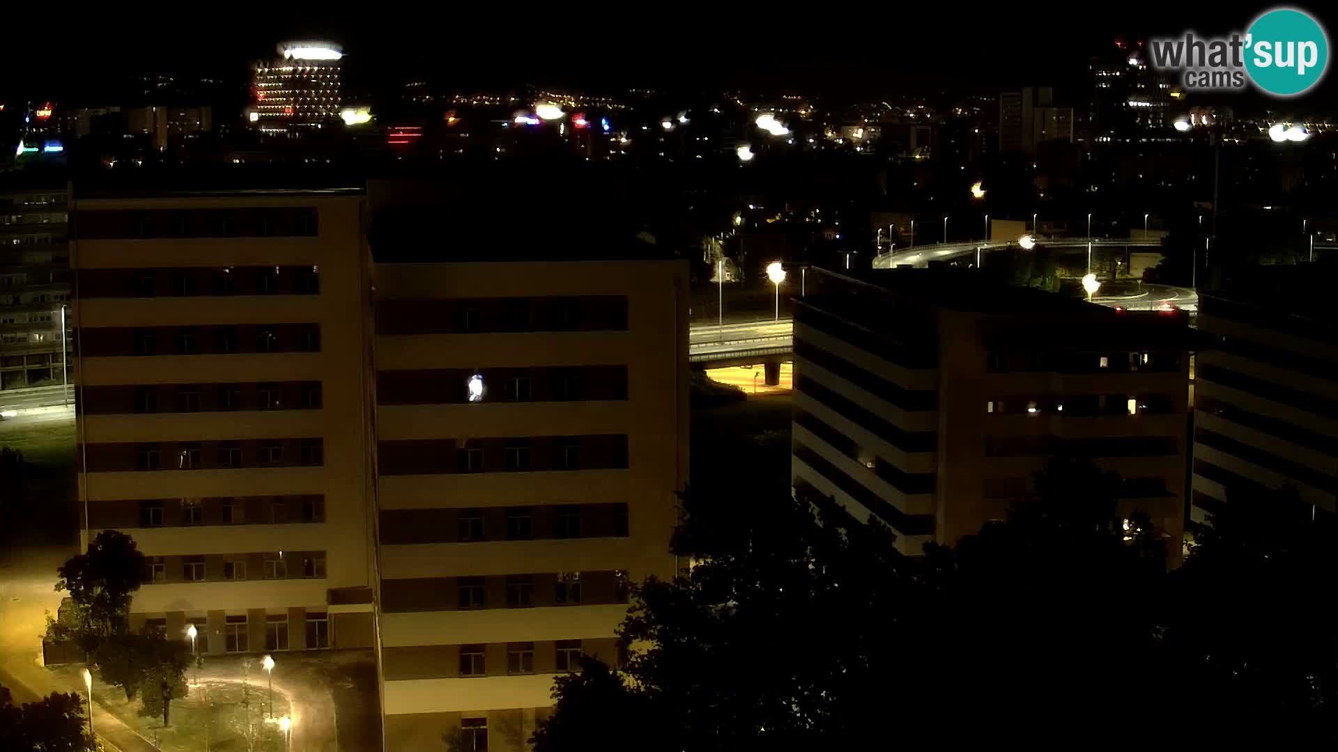 Krožišče Slavonske in Marin Držićeve ulice v Zagrebu v živo