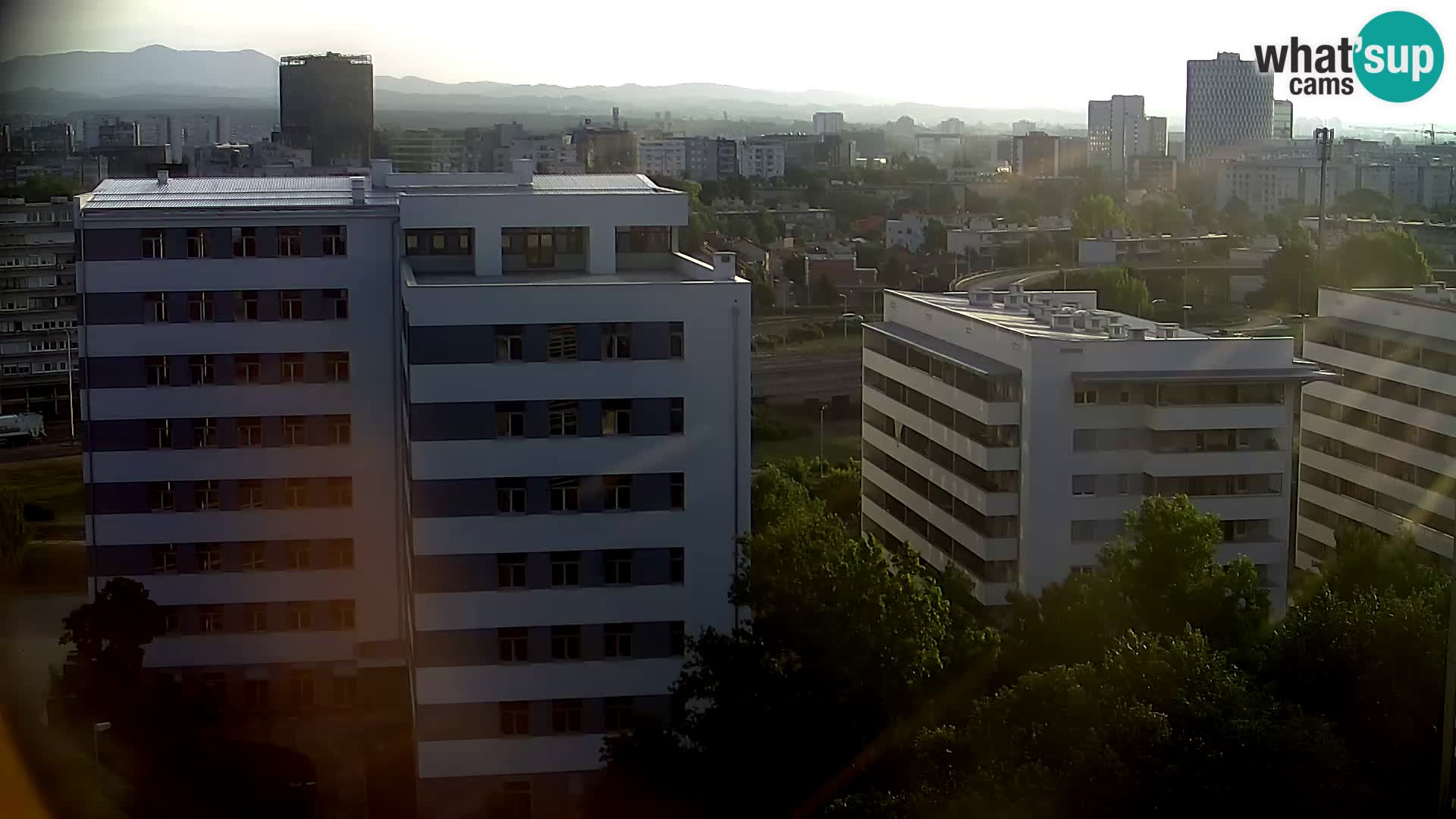 Live Interchange of Slavonska Avenue and Marin Držić Avenue in Zagreb webcam