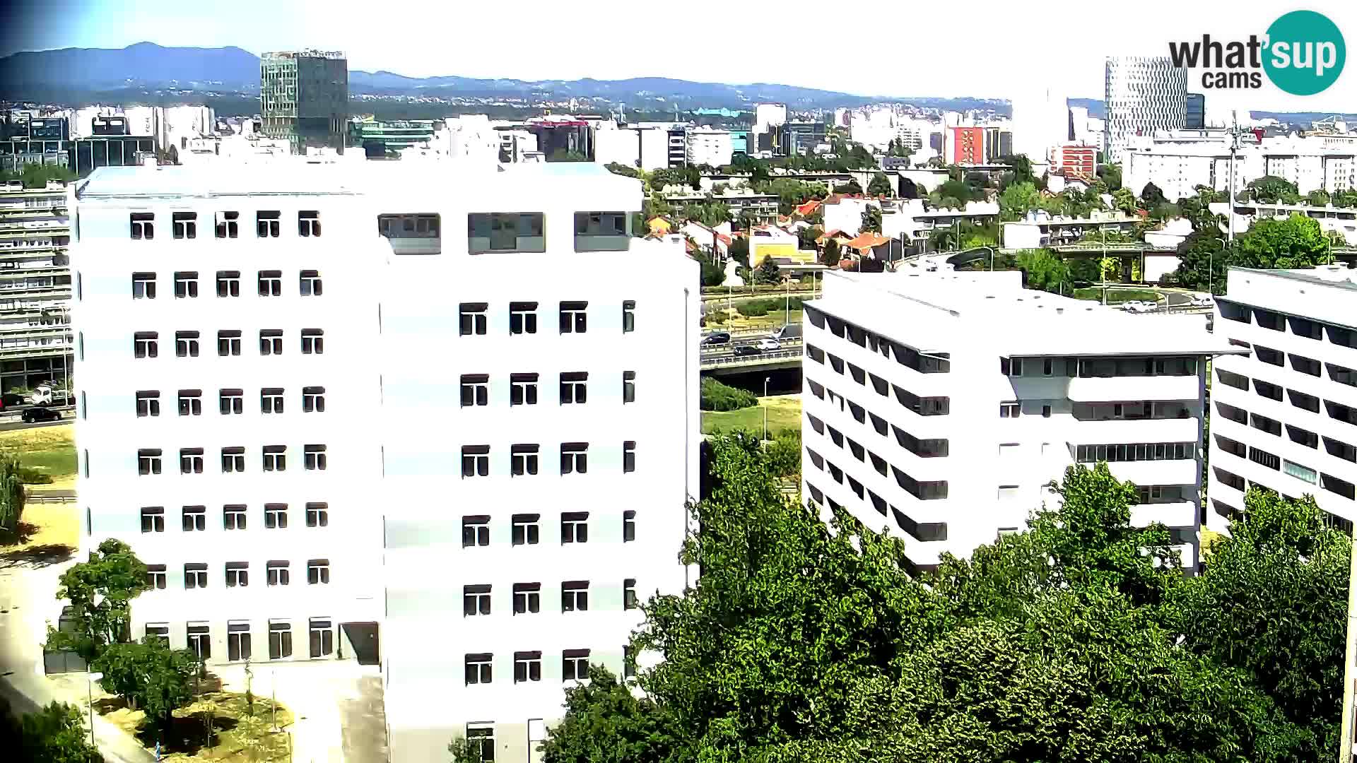 Rotatoria e incrocio viale Slavonska e Marin Držić  – webcam di Zagabria