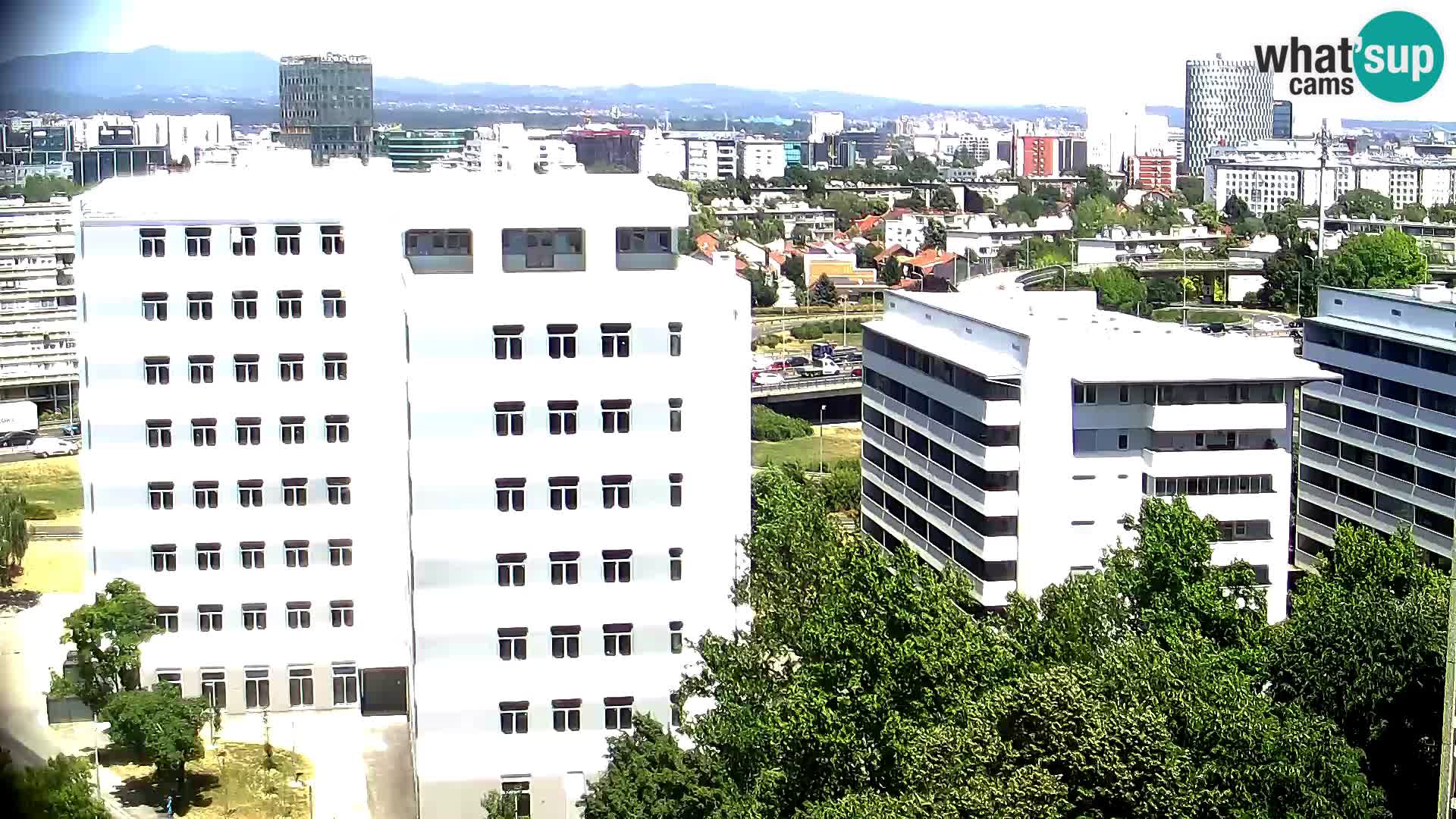 Rotatoria e incrocio viale Slavonska e Marin Držić  – webcam di Zagabria