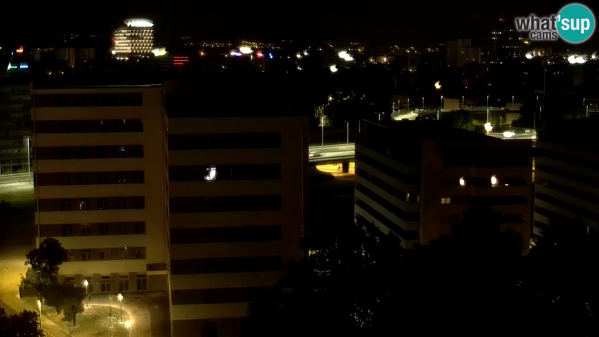 Rotatoria e incrocio viale Slavonska e Marin Držić  – webcam di Zagabria