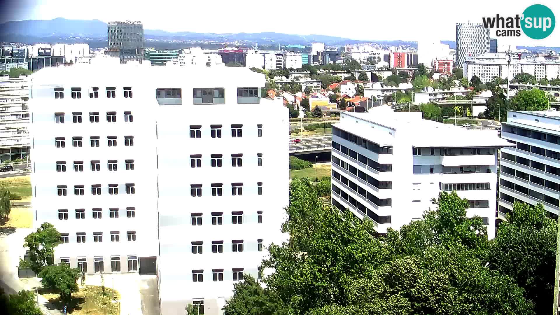 Rotatoria e incrocio viale Slavonska e Marin Držić  – webcam di Zagabria