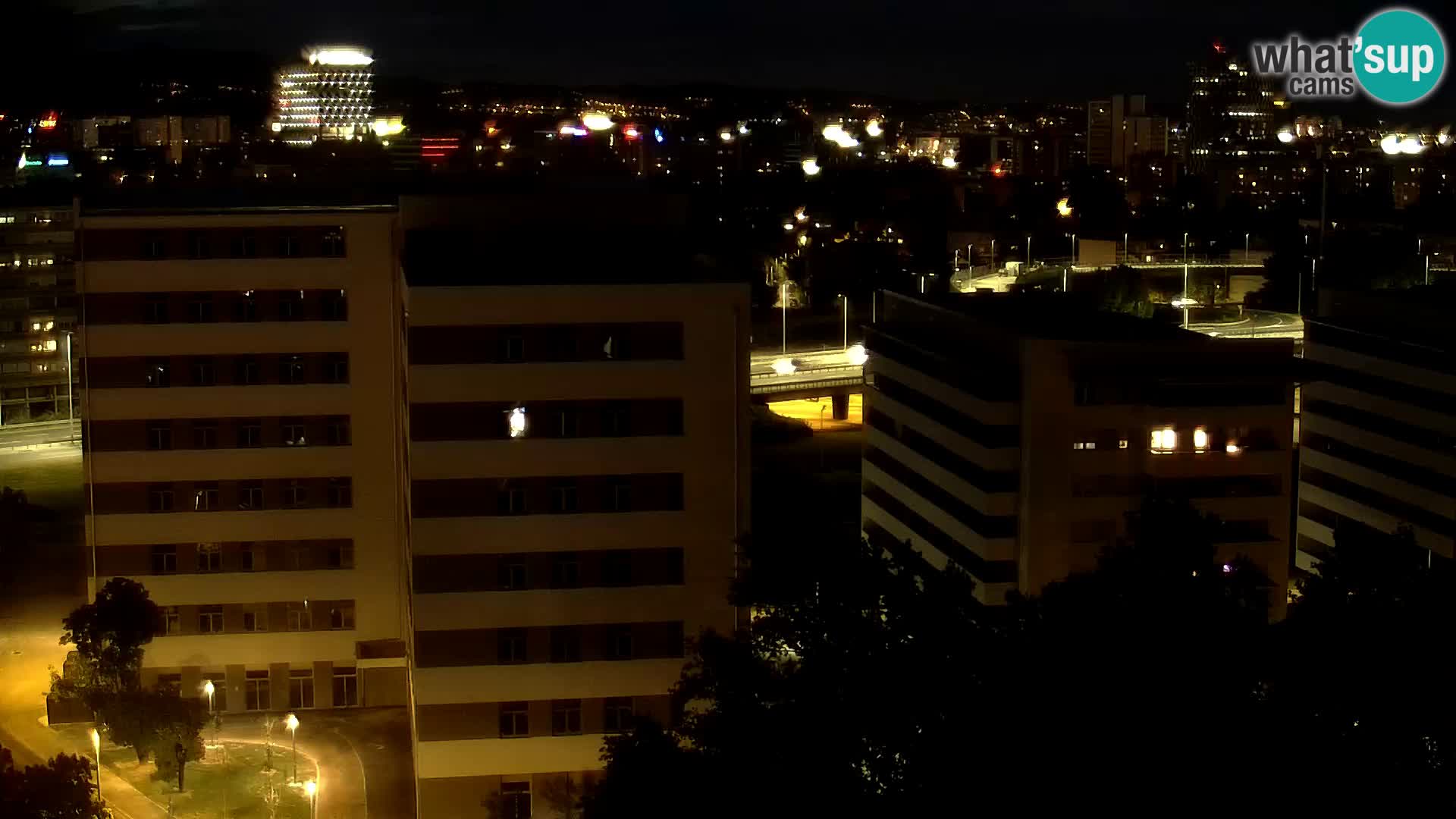 Rotatoria e incrocio viale Slavonska e Marin Držić  – webcam di Zagabria