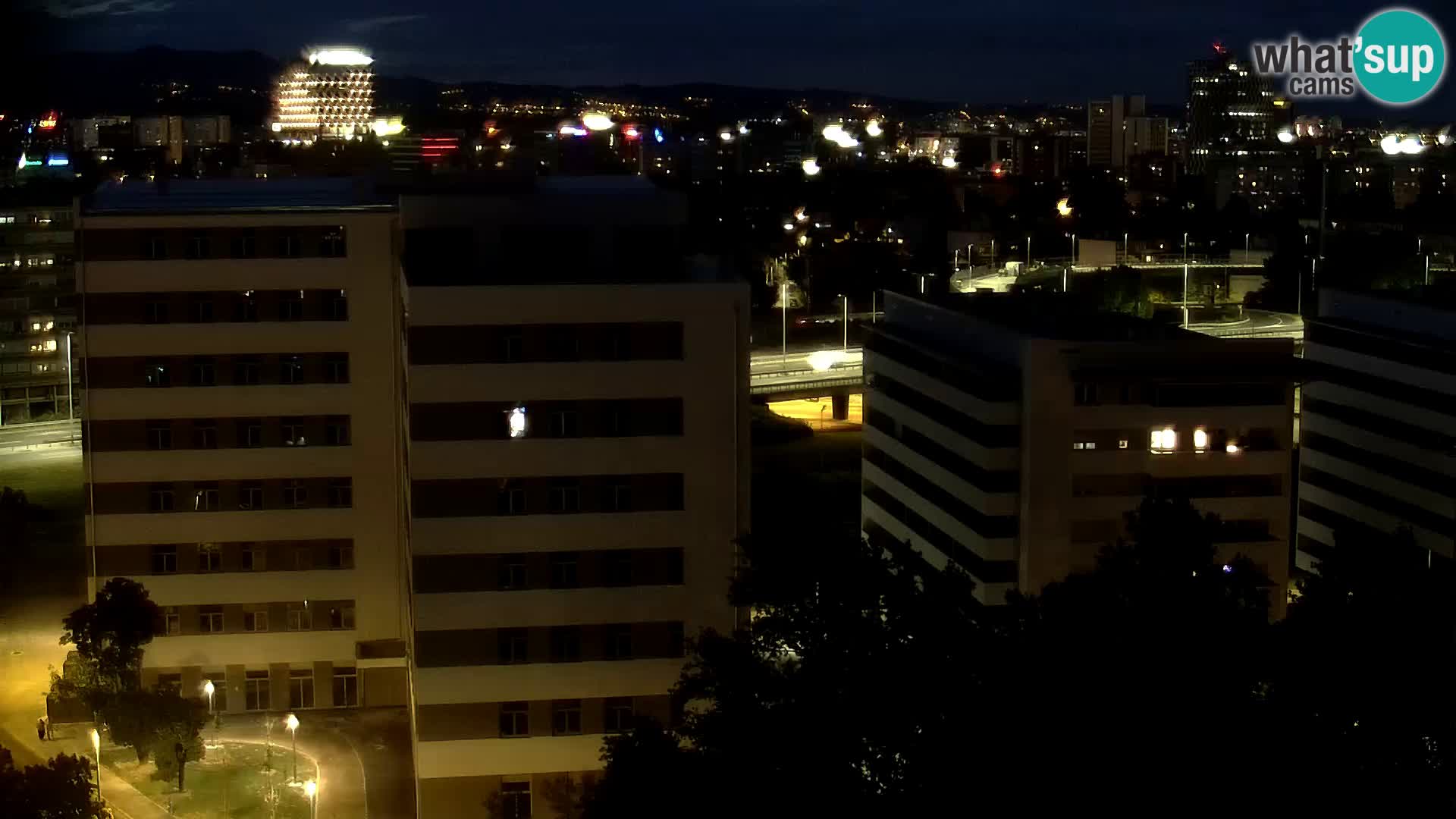 Rotatoria e incrocio viale Slavonska e Marin Držić  – webcam di Zagabria