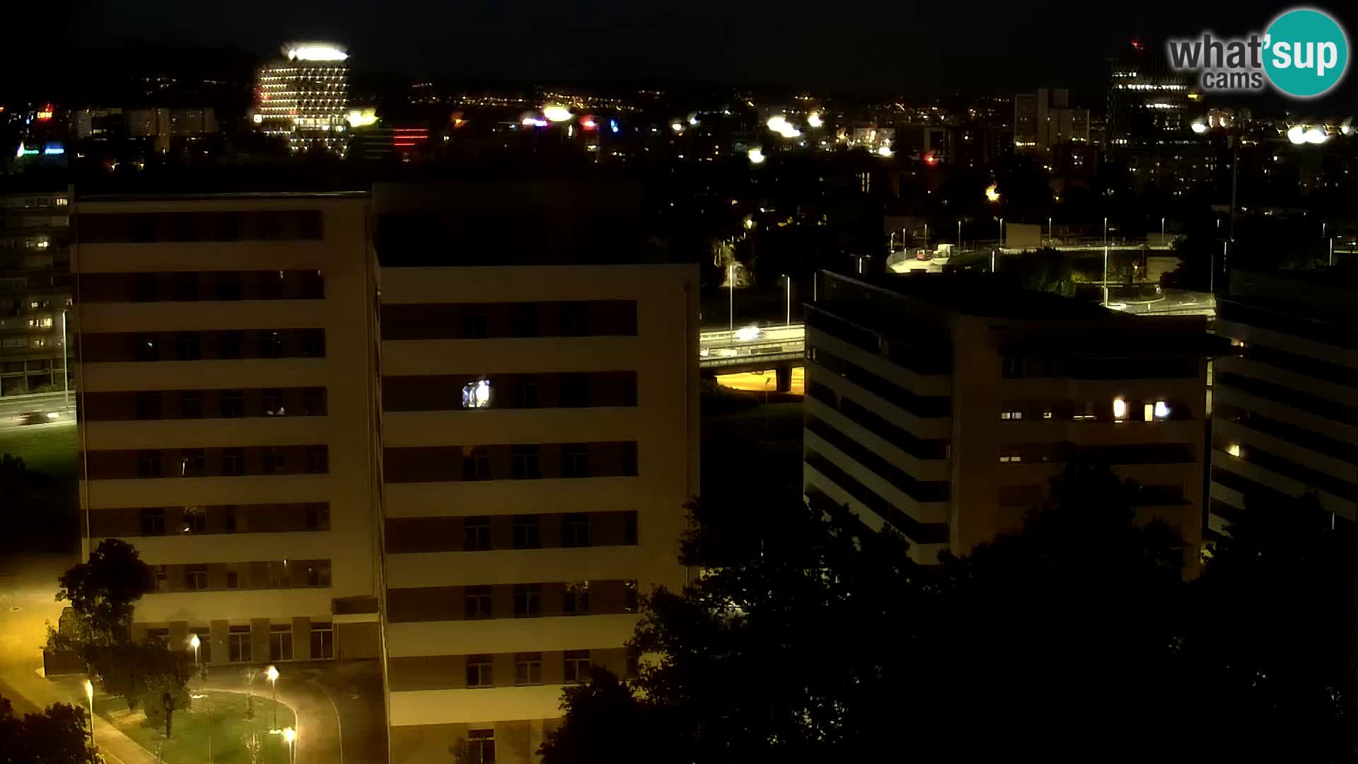 Live Interchange of Slavonska Avenue and Marin Držić Avenue in Zagreb webcam