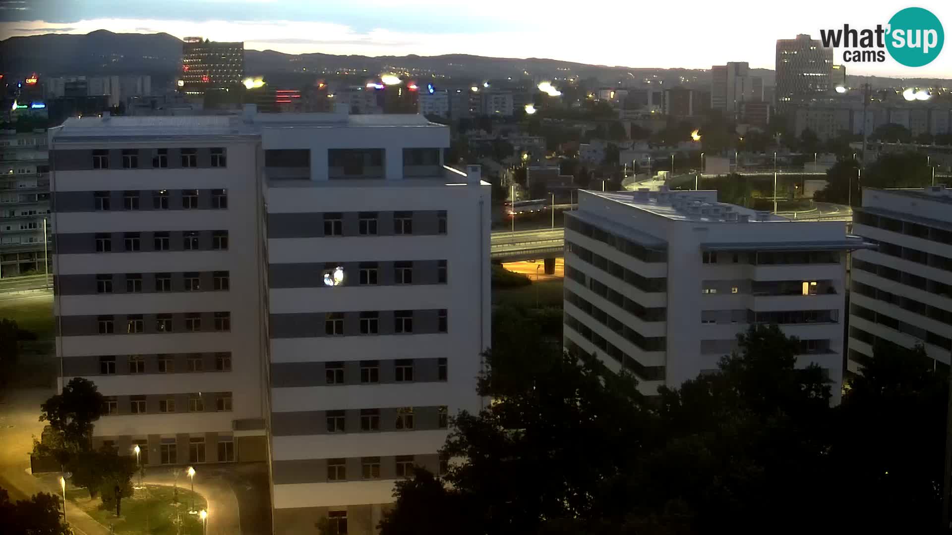 Live Interchange of Slavonska Avenue and Marin Držić Avenue in Zagreb webcam