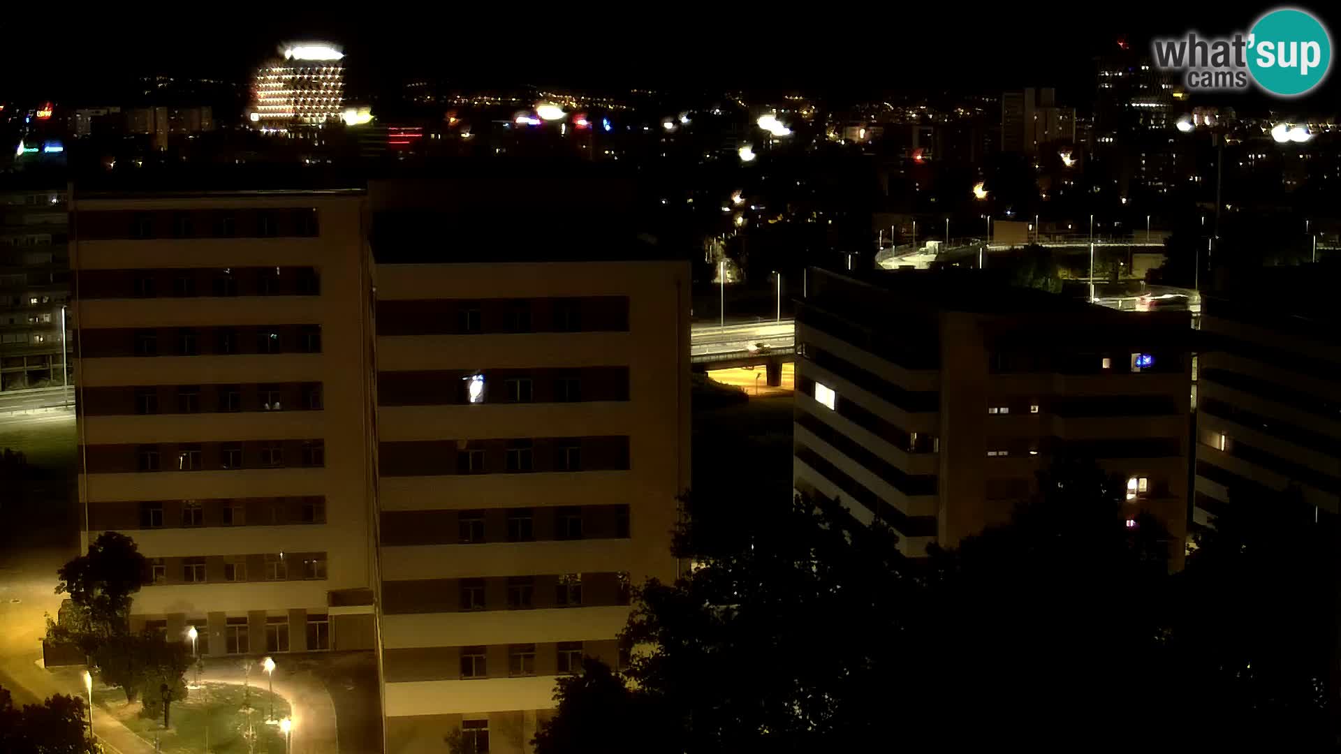 Rotatoria e incrocio viale Slavonska e Marin Držić  – webcam di Zagabria