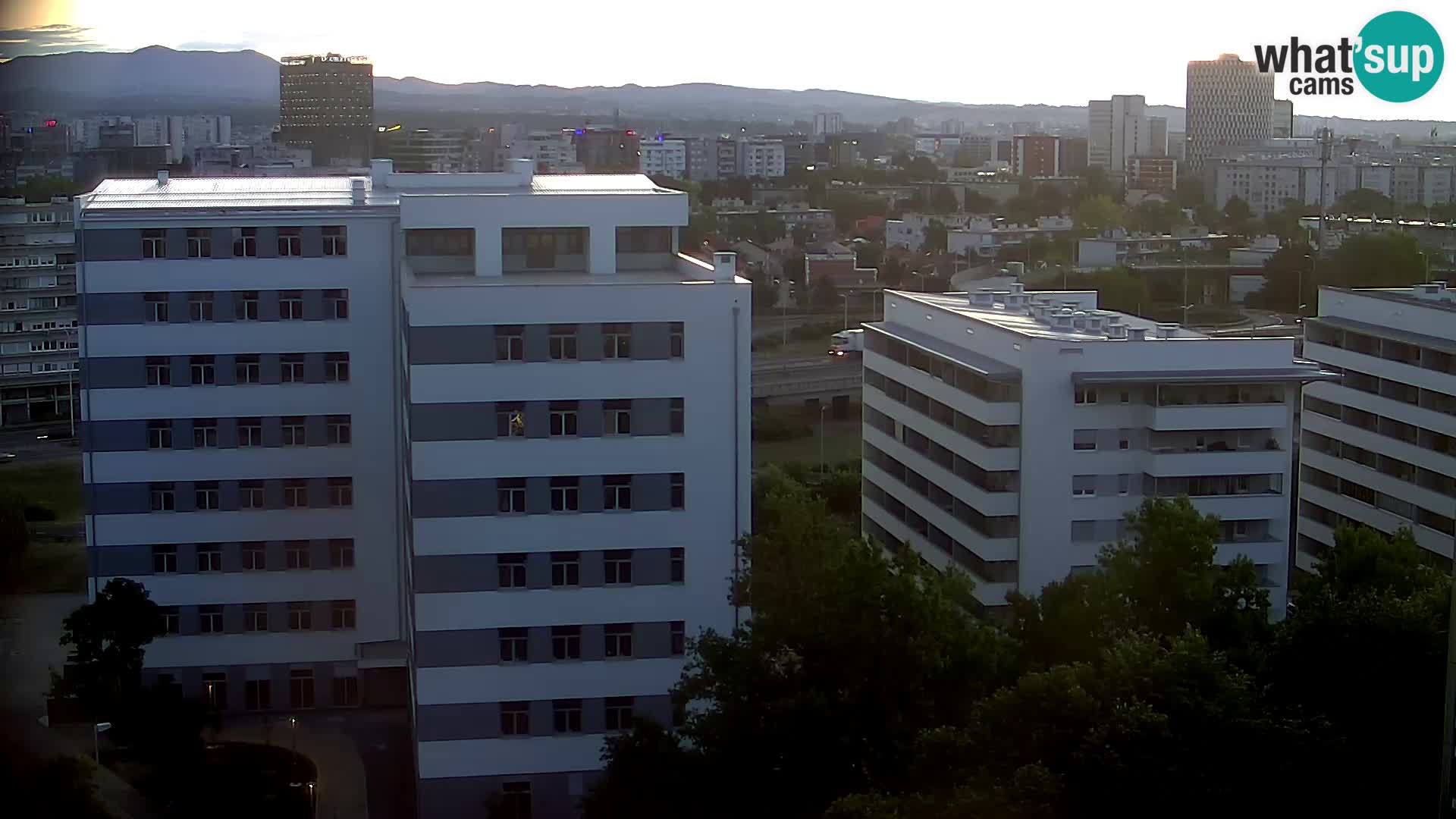 Rotatoria e incrocio viale Slavonska e Marin Držić  – webcam di Zagabria