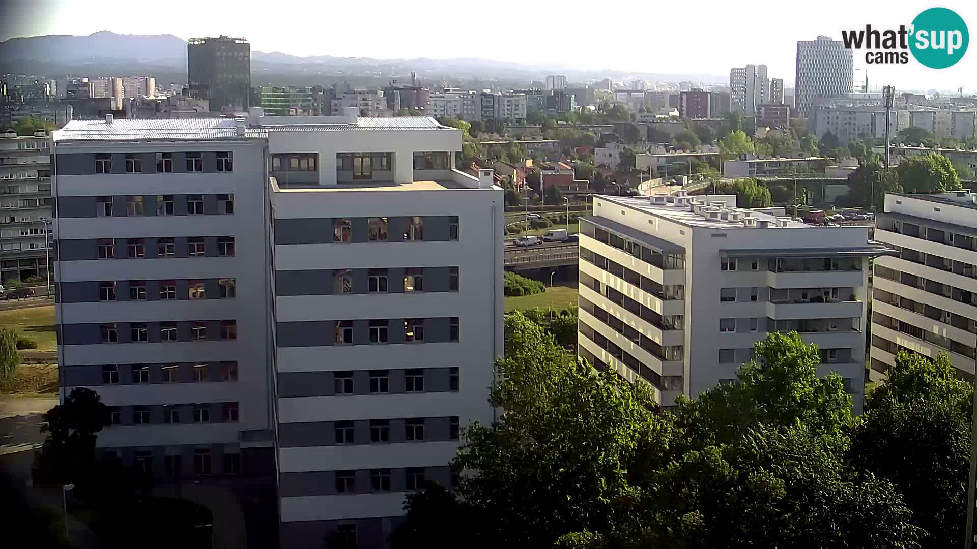 Live Interchange of Slavonska Avenue and Marin Držić Avenue in Zagreb webcam